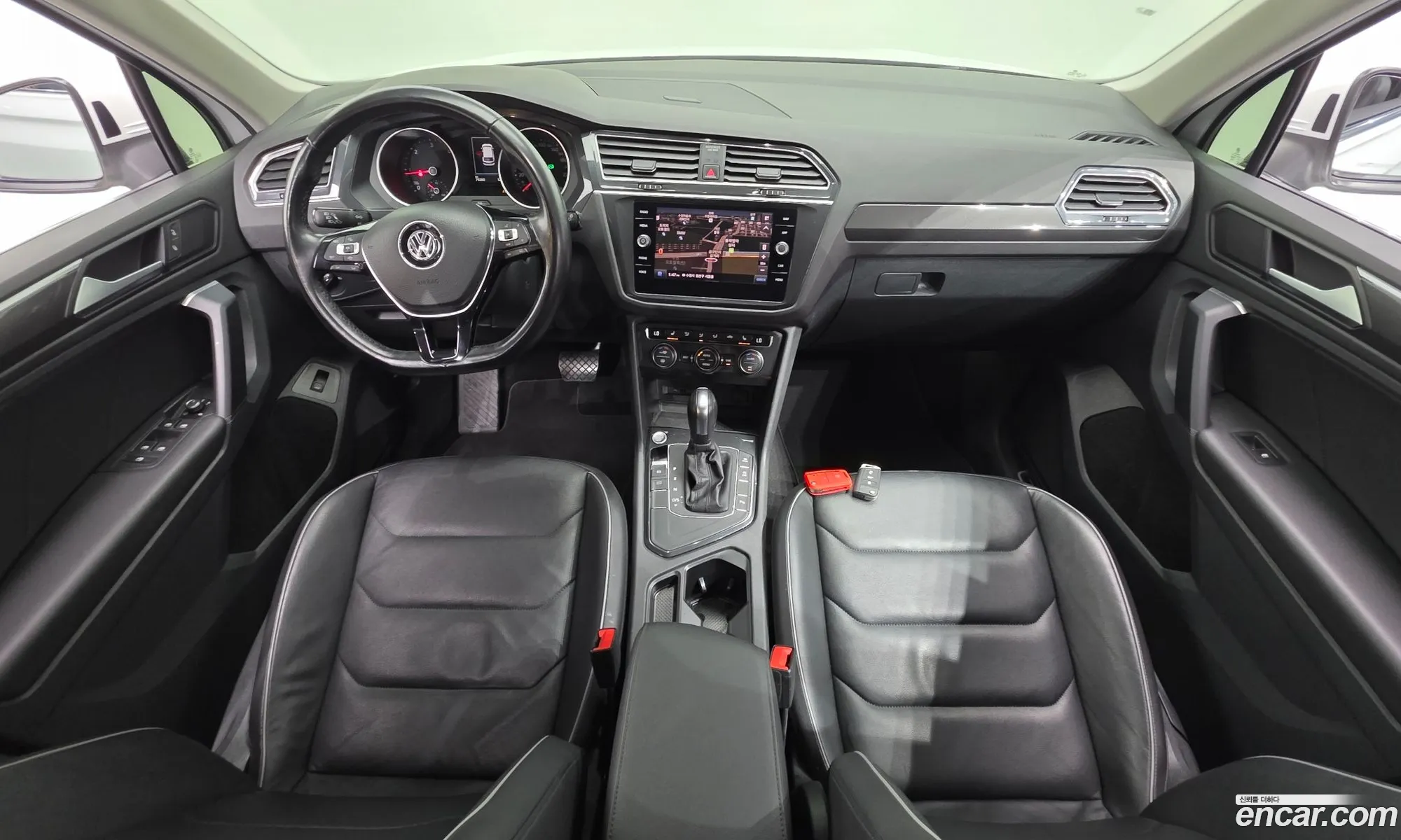 Volkswagen Tiguan 2020 — 21