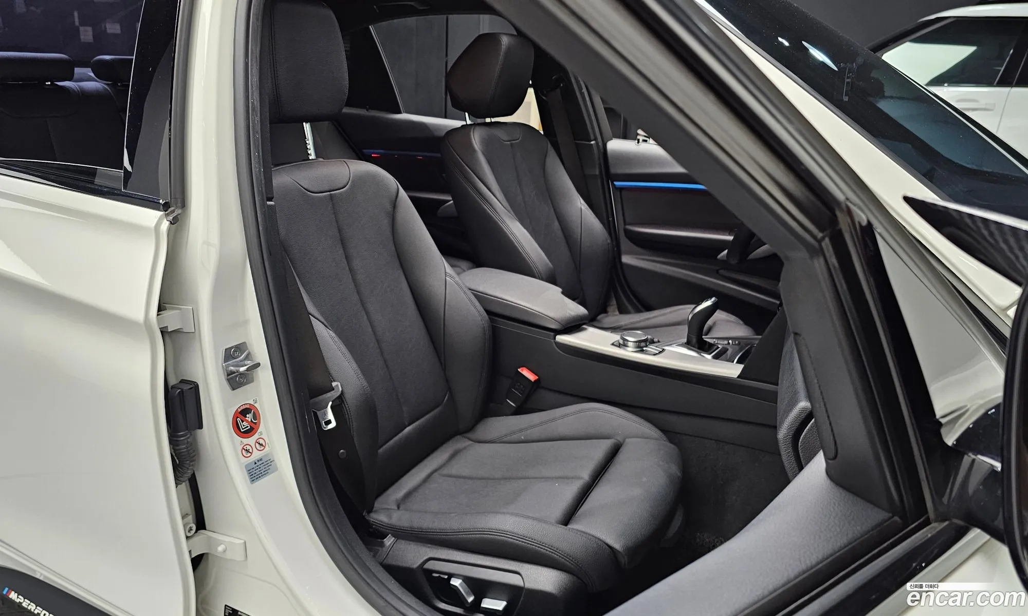 BMW 3 Series 2017 WBA8A9108HK882938 — 23