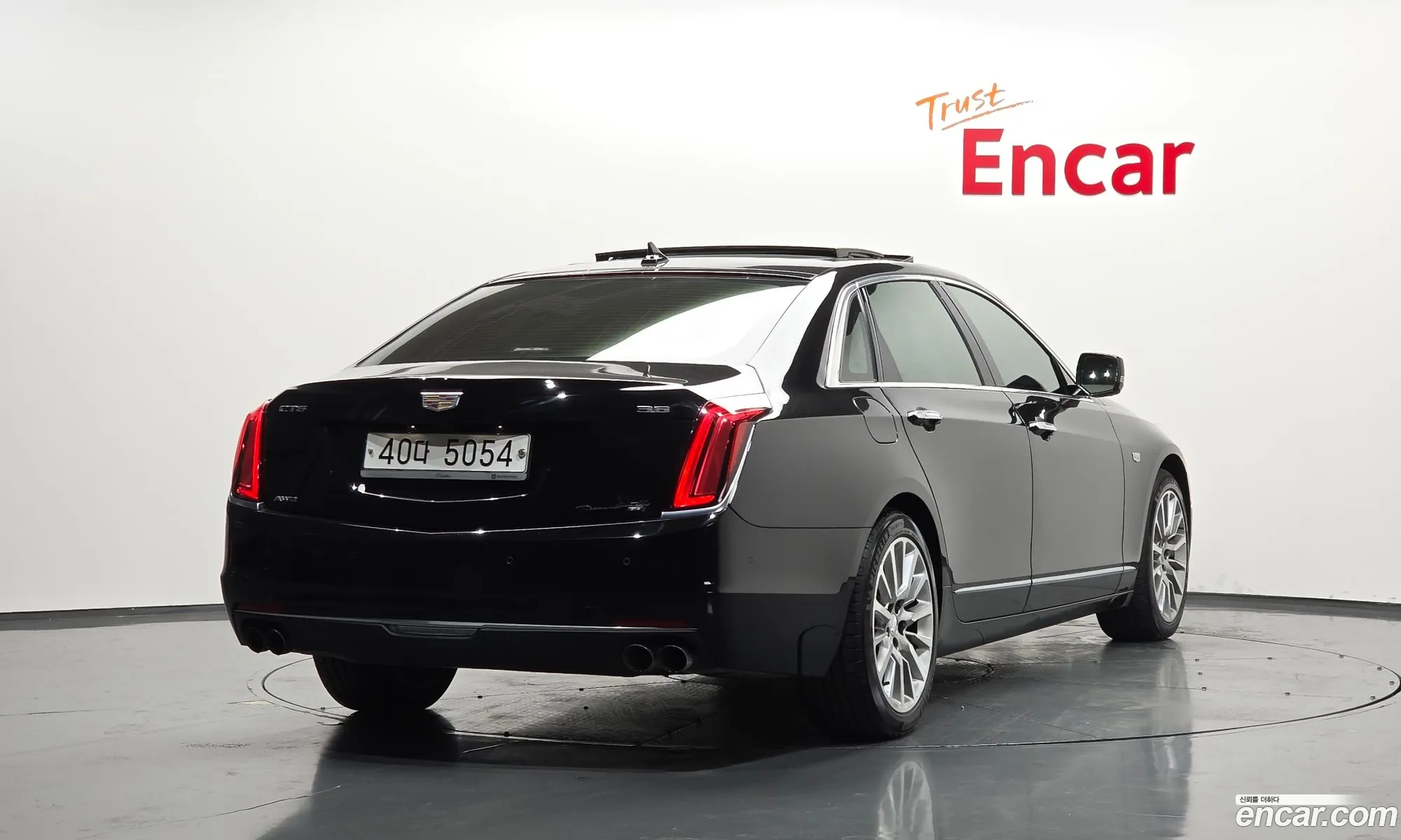 Cadillac CT6 2018 — 23