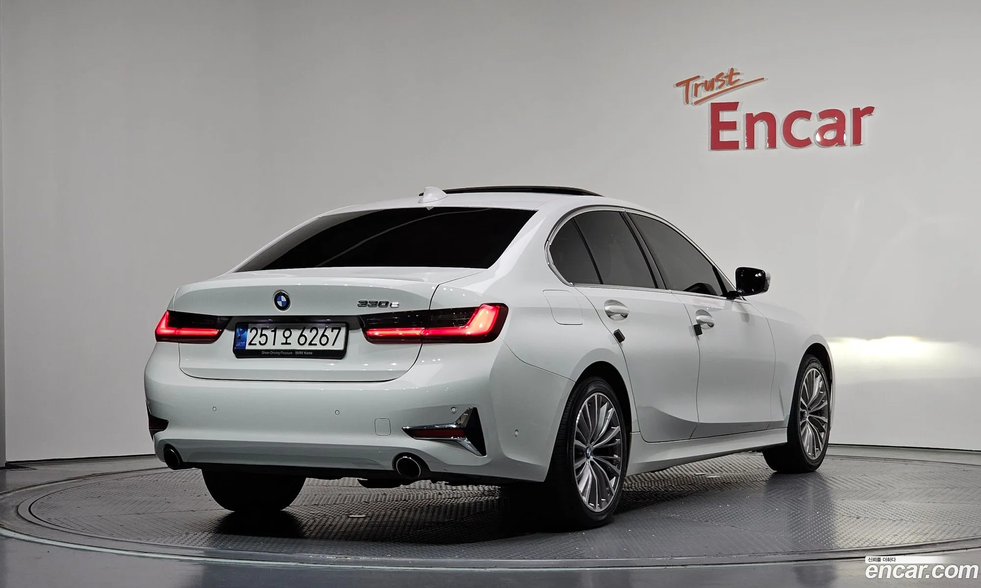 BMW 3 Series 2021 WBA5P7103MFL13343 — 6