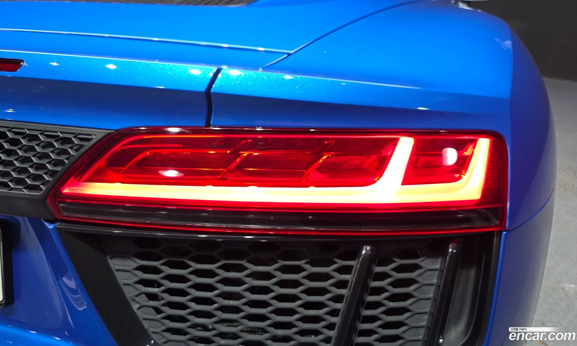 Audi R8 2017 WUARNDFXXH7904139 — 22