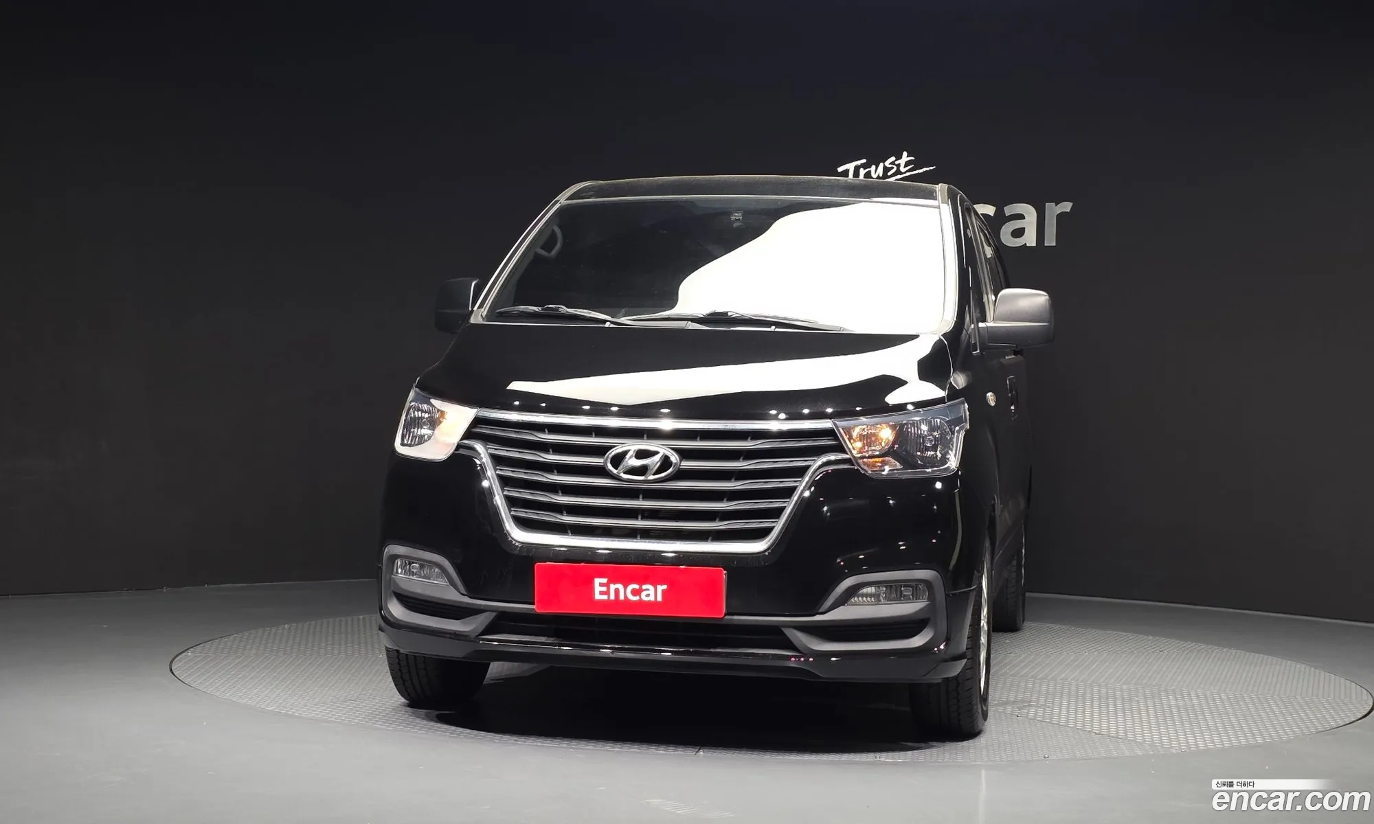 Hyundai Grand Starex 2018 — 3