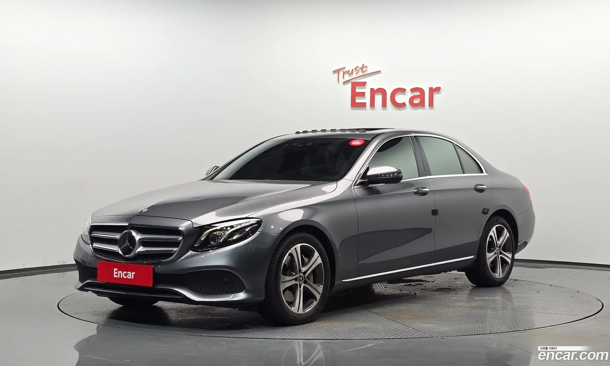 Mercedes-Benz E-Class W213 2017 WDDZF4KB3HA277247 — 13