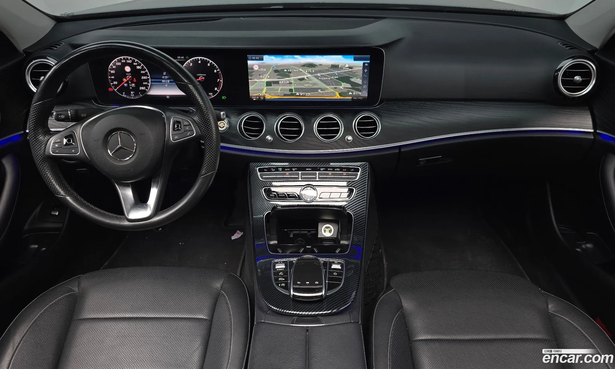 Mercedes-Benz E-Class W213 2017 WDDZF4KB3HA277247 — 14