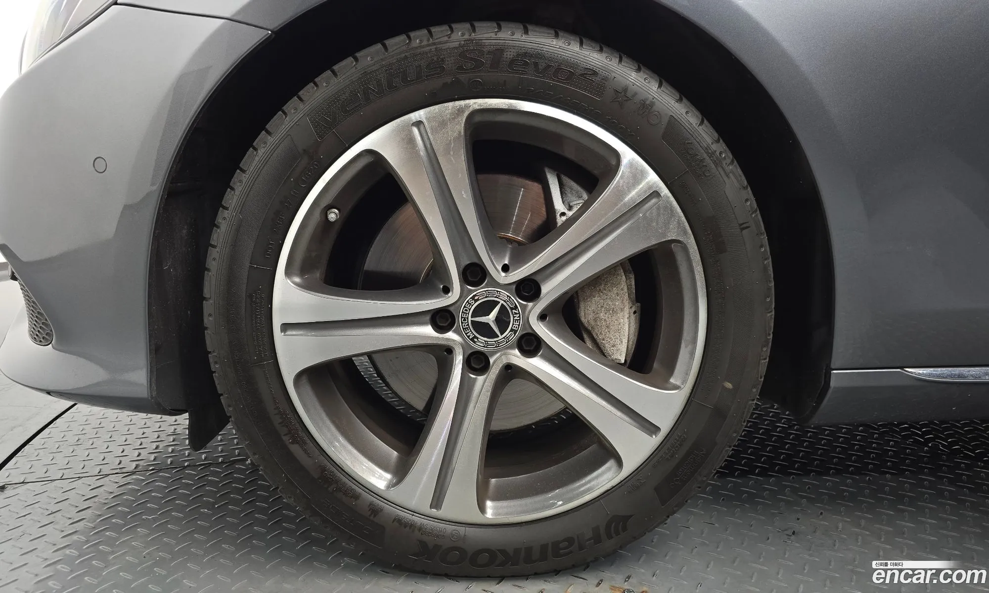 Mercedes-Benz E-Class W213 2017 WDDZF4KB3HA277247 — 11