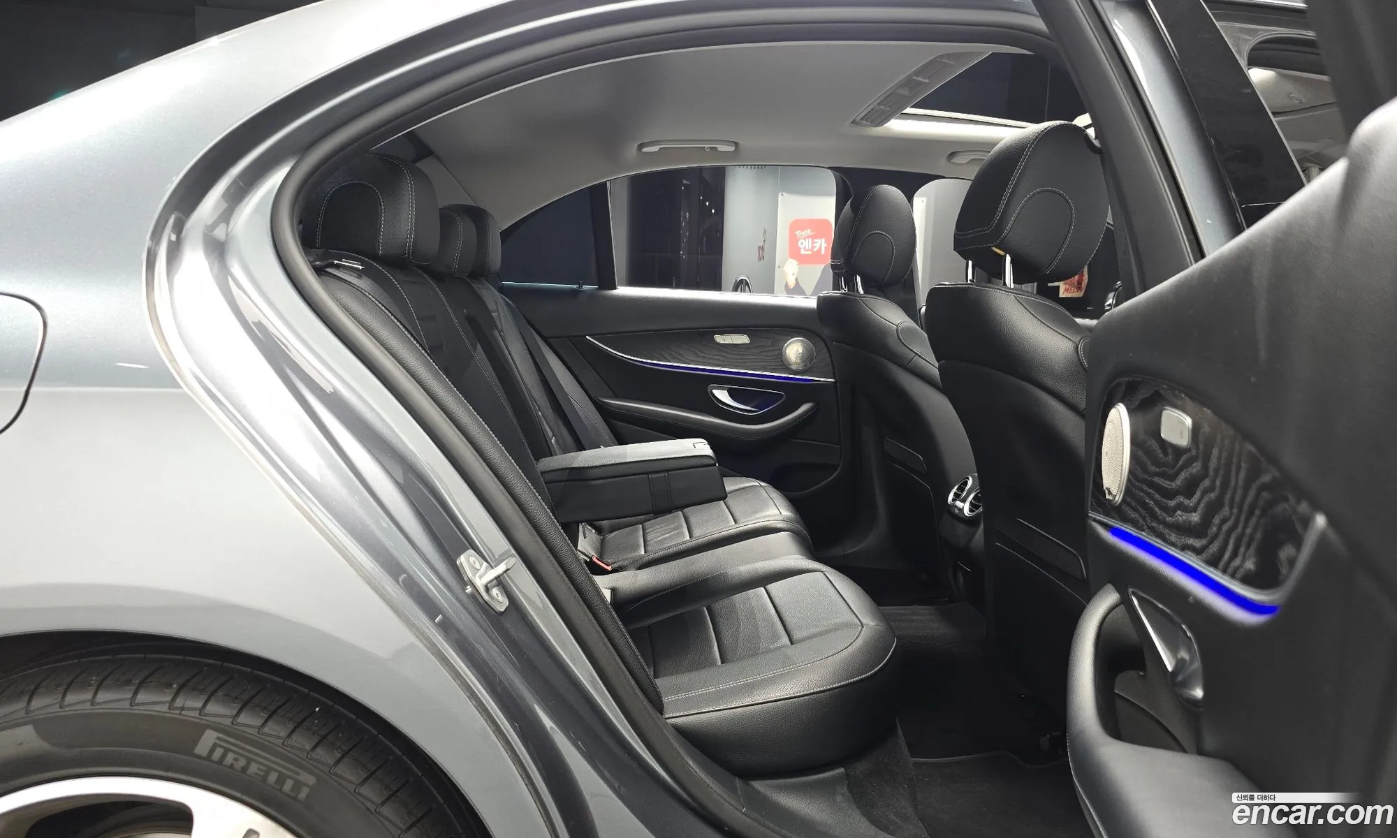Mercedes-Benz E-Class W213 2017 WDDZF4KB3HA277247 — 17