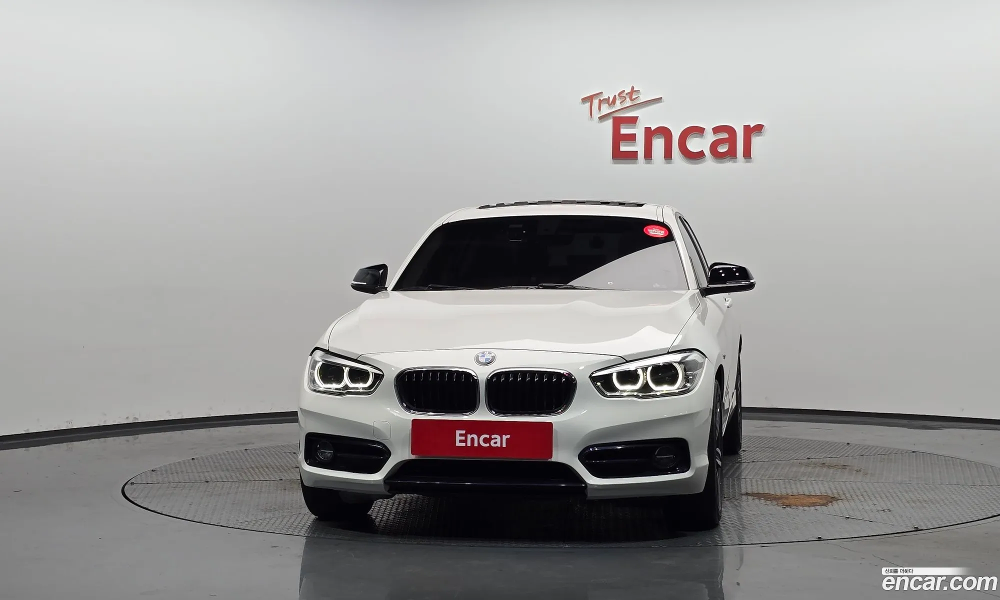 BMW 1 Series 2018 — 19