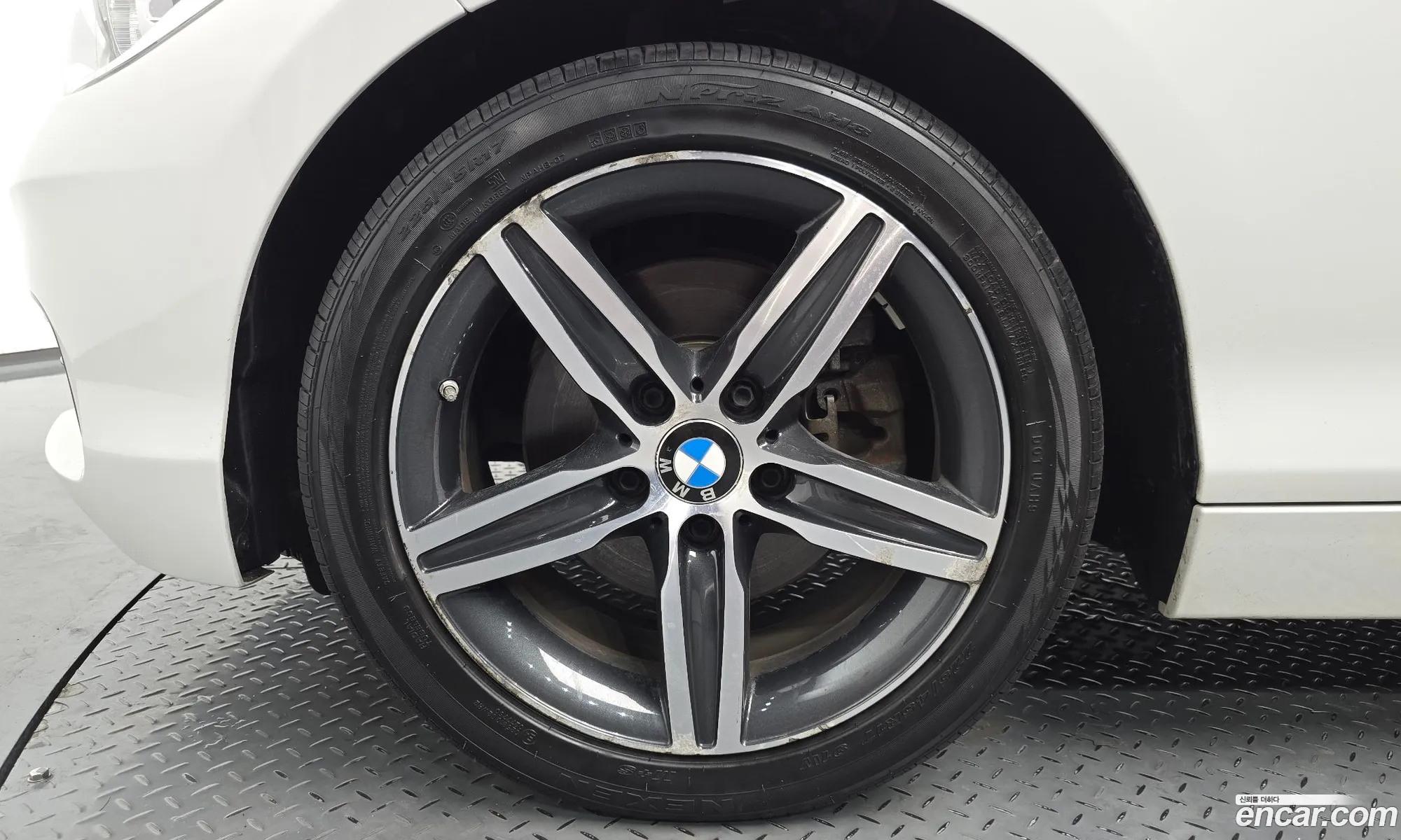 BMW 1 Series 2018 — 32