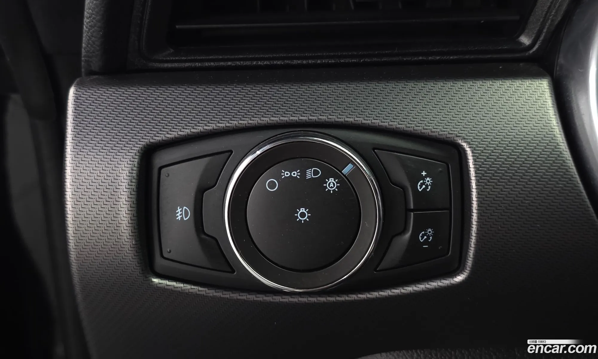 Ford Mustang 2022 — 5