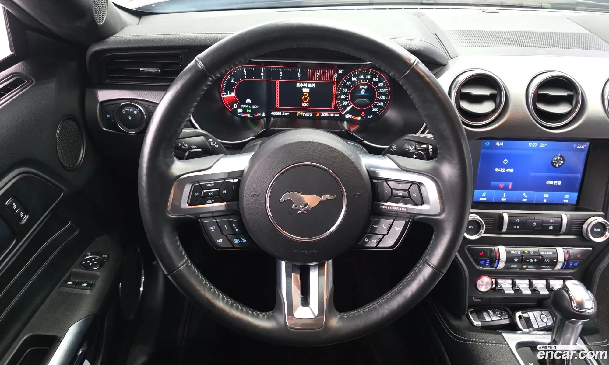 Ford Mustang 2022 — 14