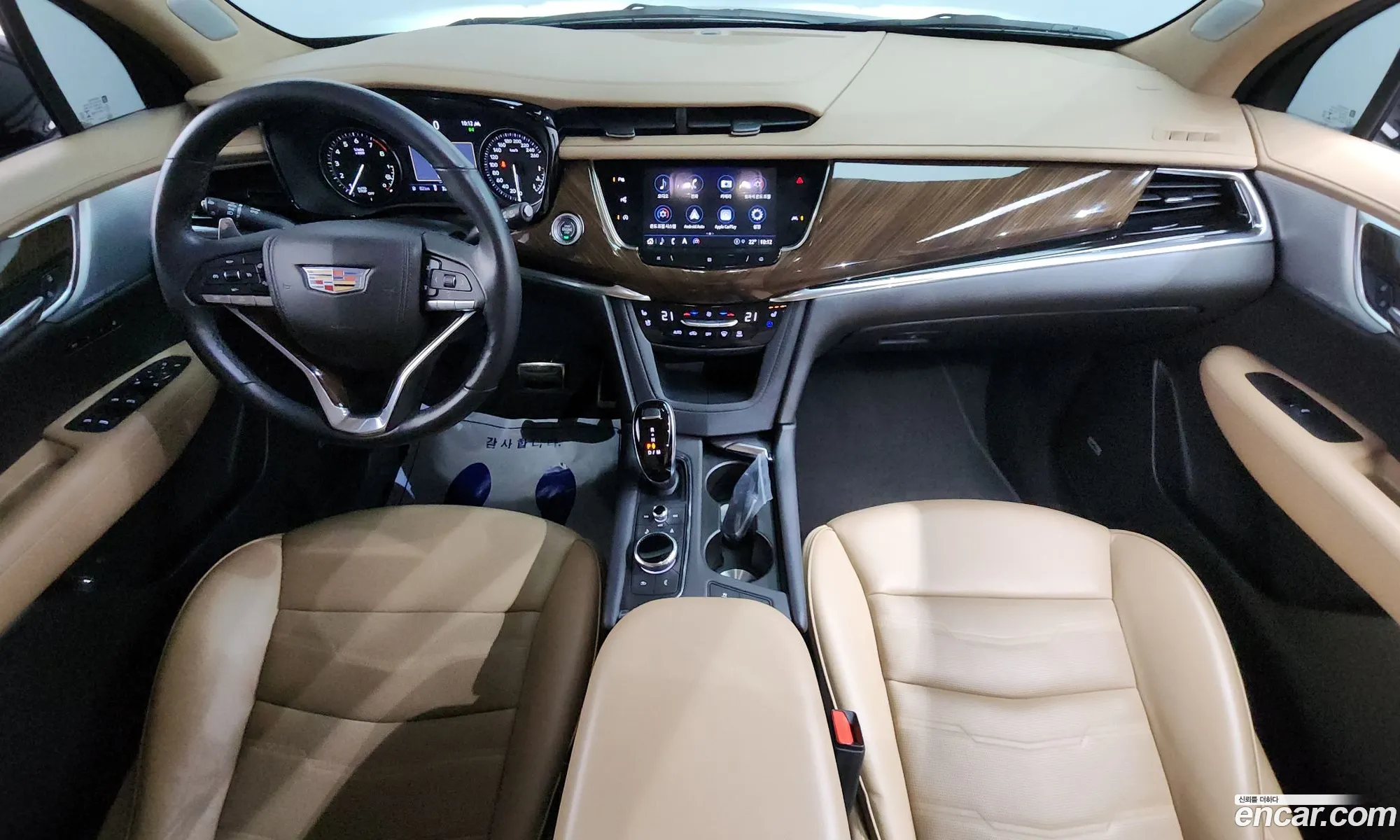 Cadillac XT6
