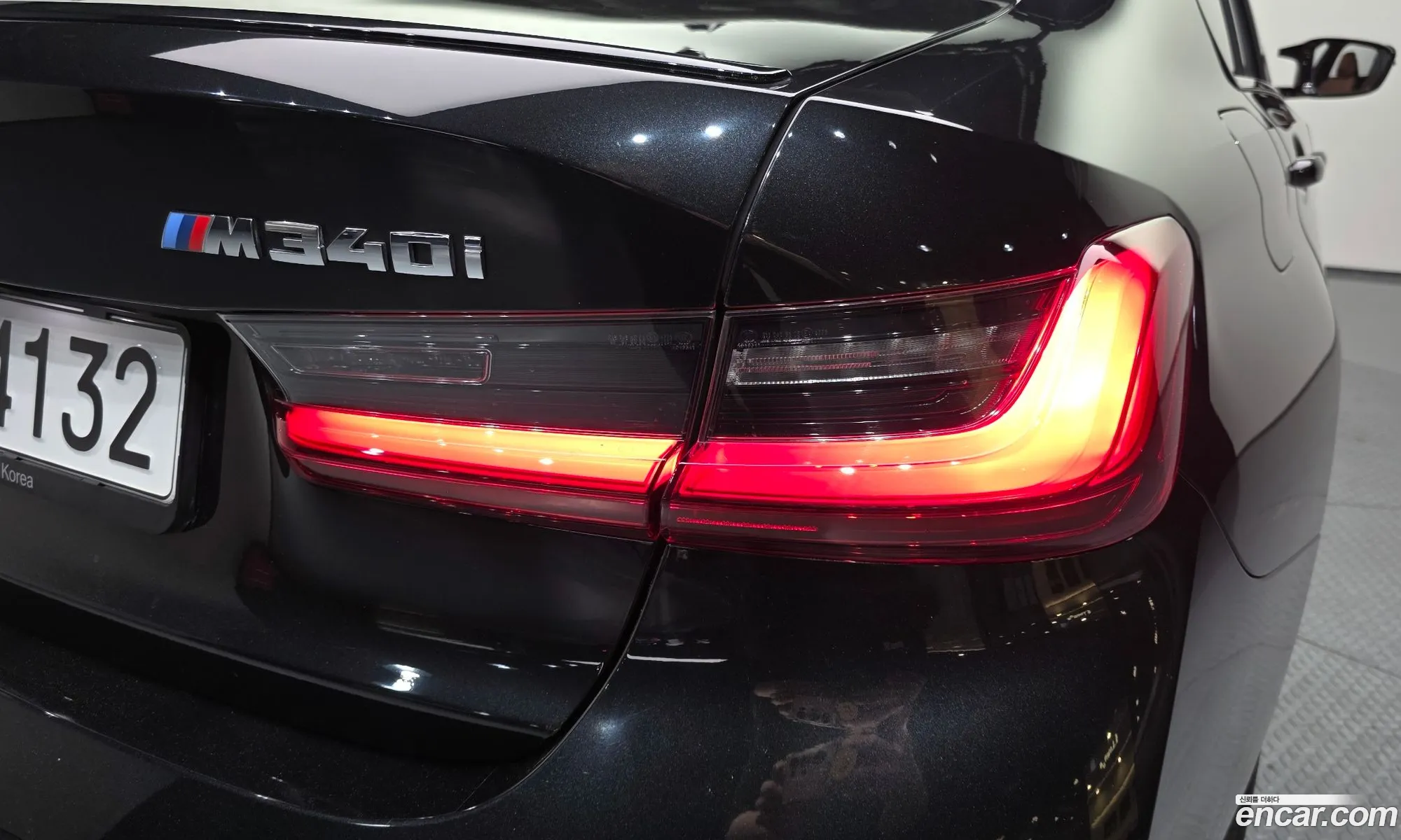 BMW 3 Series 2023 WBA41FS0XPFR20737 — 32