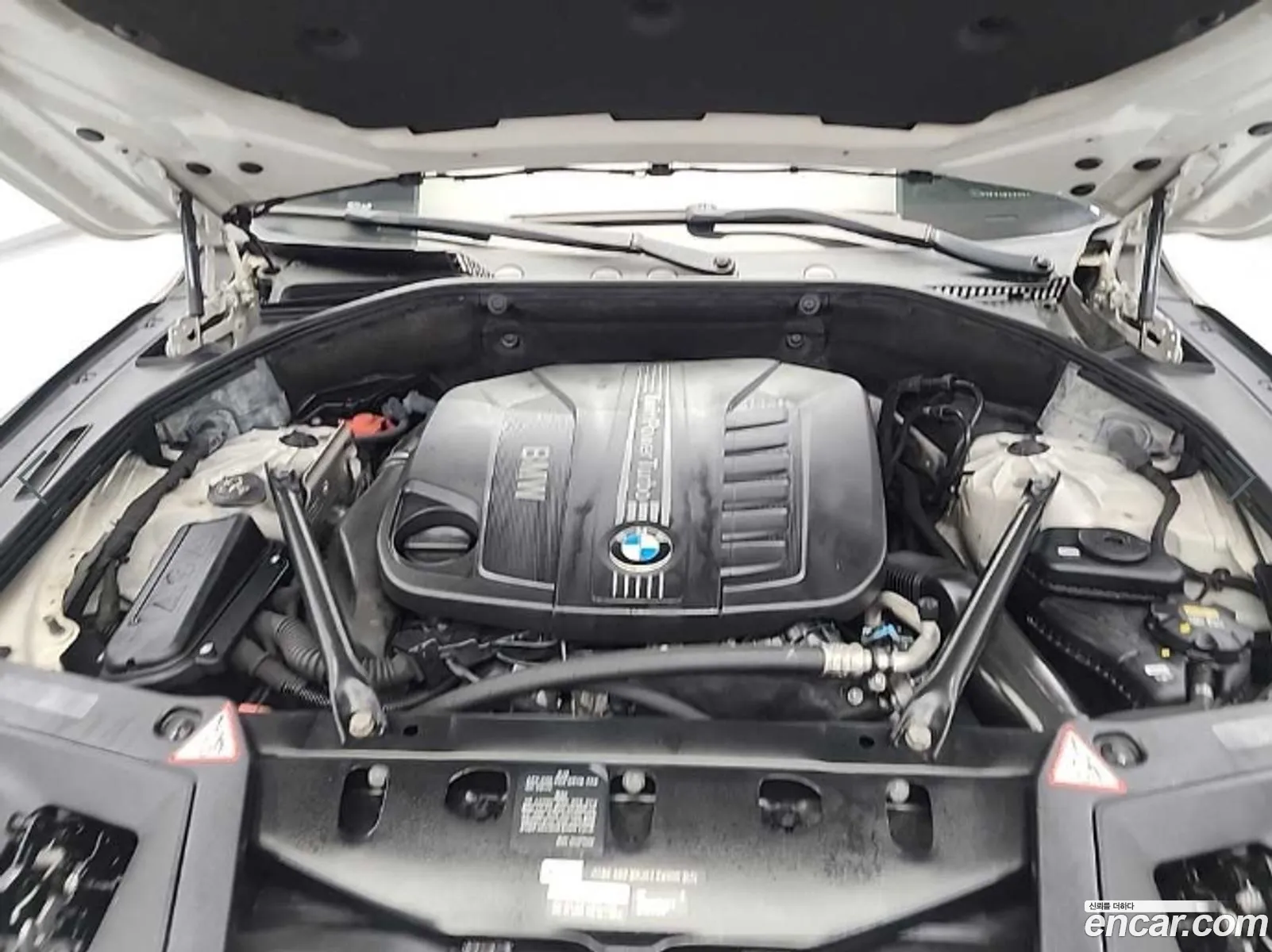 BMW 5 Series GT 2015 — 2