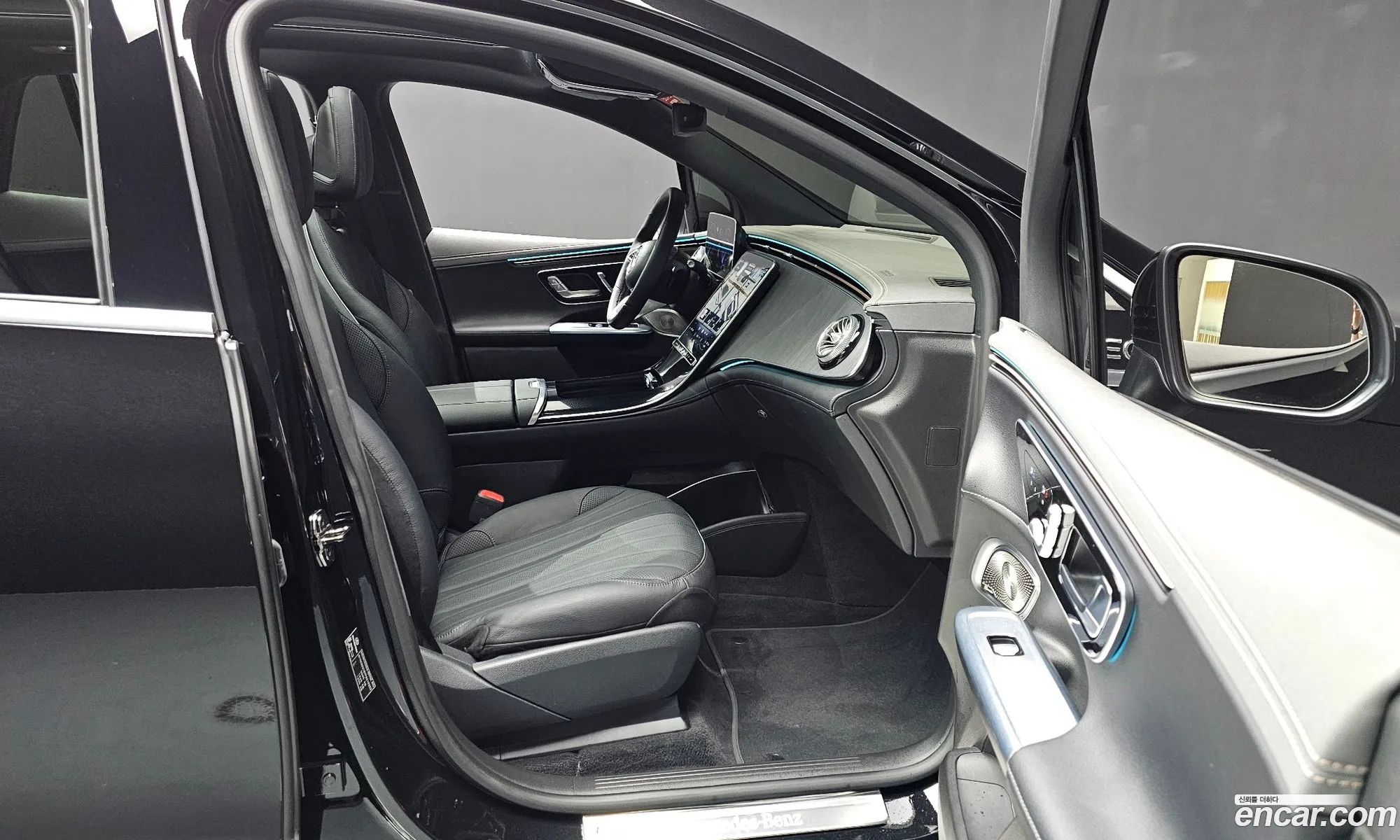 Mercedes-Benz EQE SUV X294 2023 — 9