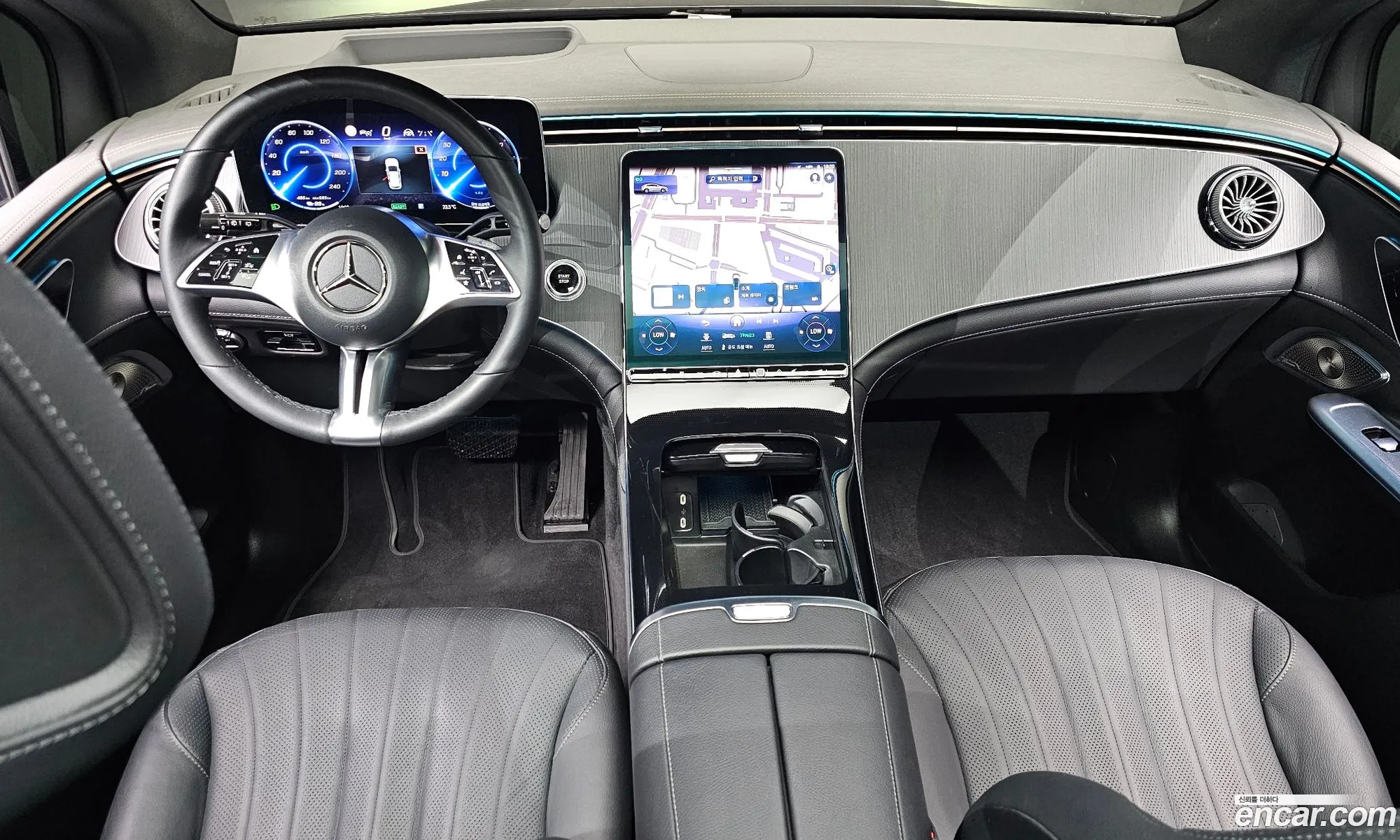 Mercedes-Benz EQE SUV X294 2023 — 13