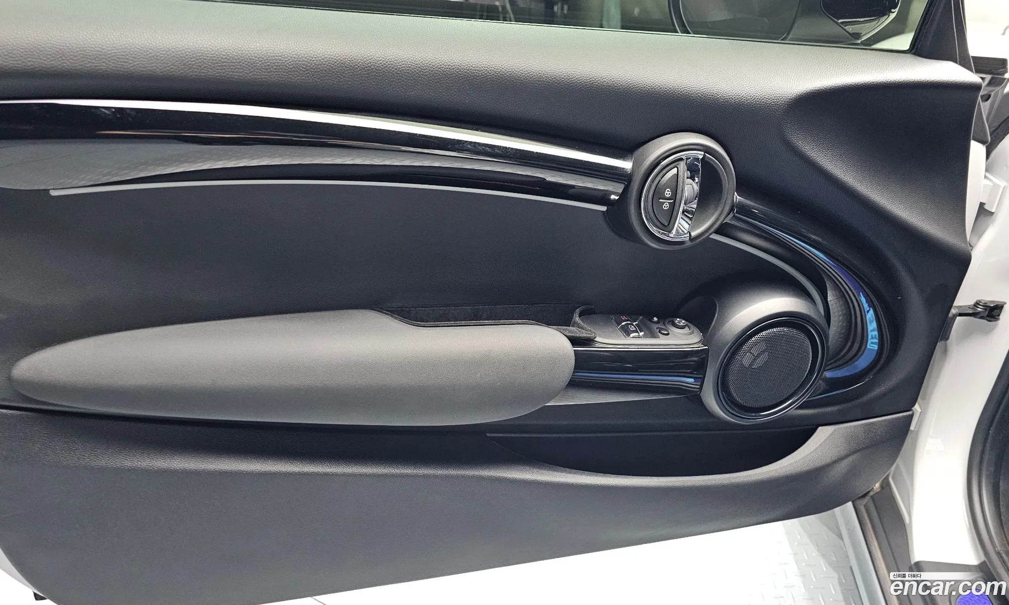 Mini Cooper S 2024 — 19