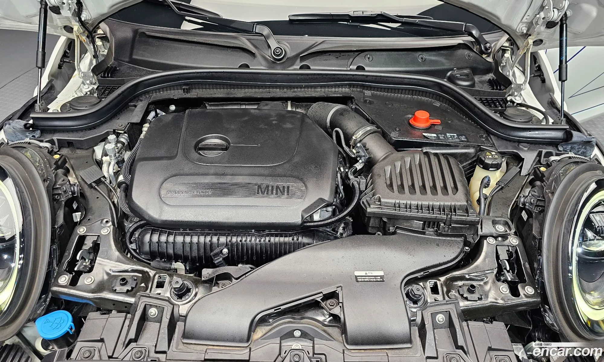 Mini Cooper S 2024 — 9