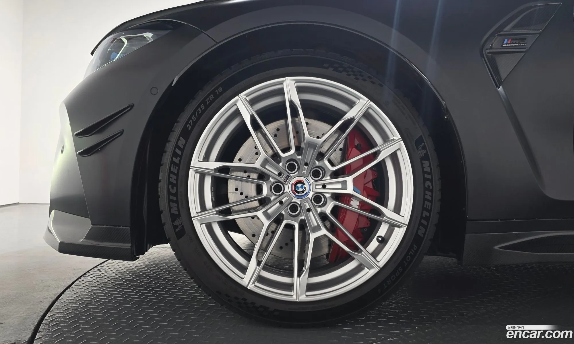 BMW M3 2021 WBS31AY0XMFK64150 — 32