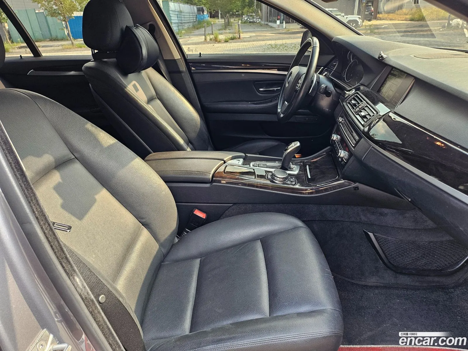 BMW 5 Series 2016 — 2