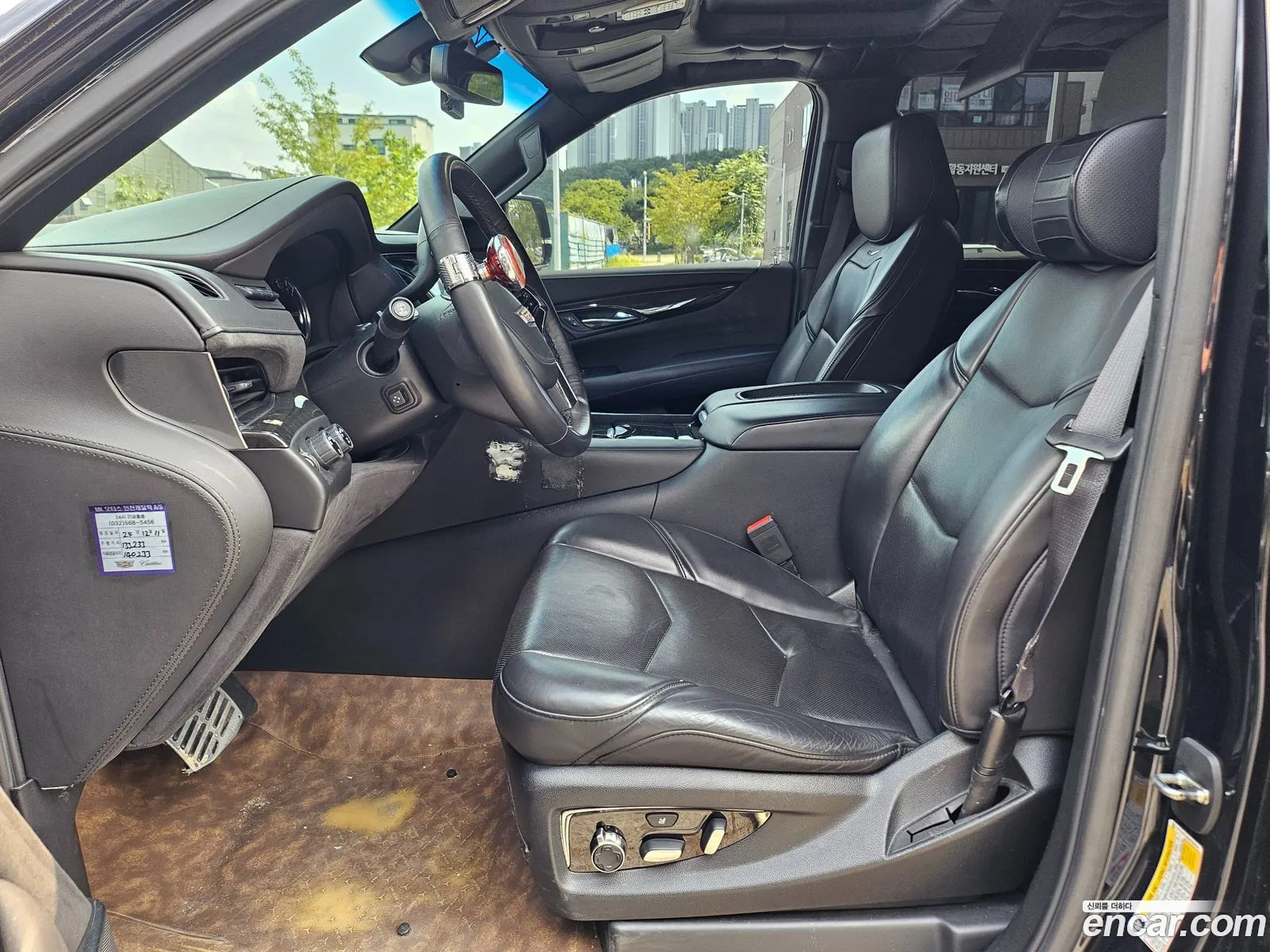 Cadillac Escalade 2019 — 13
