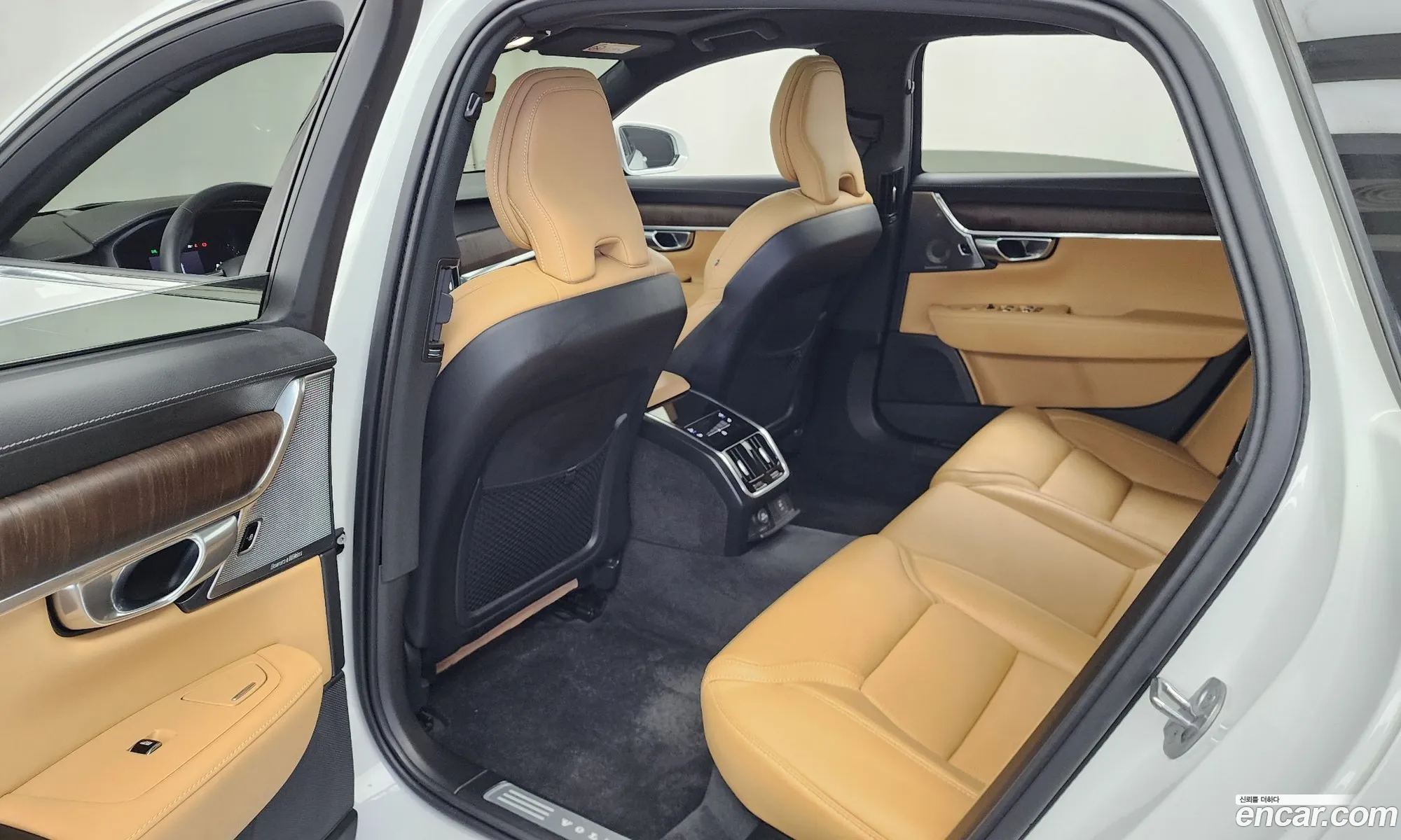 Volvo S90 2023 LVYPTL125PP334770 — 9