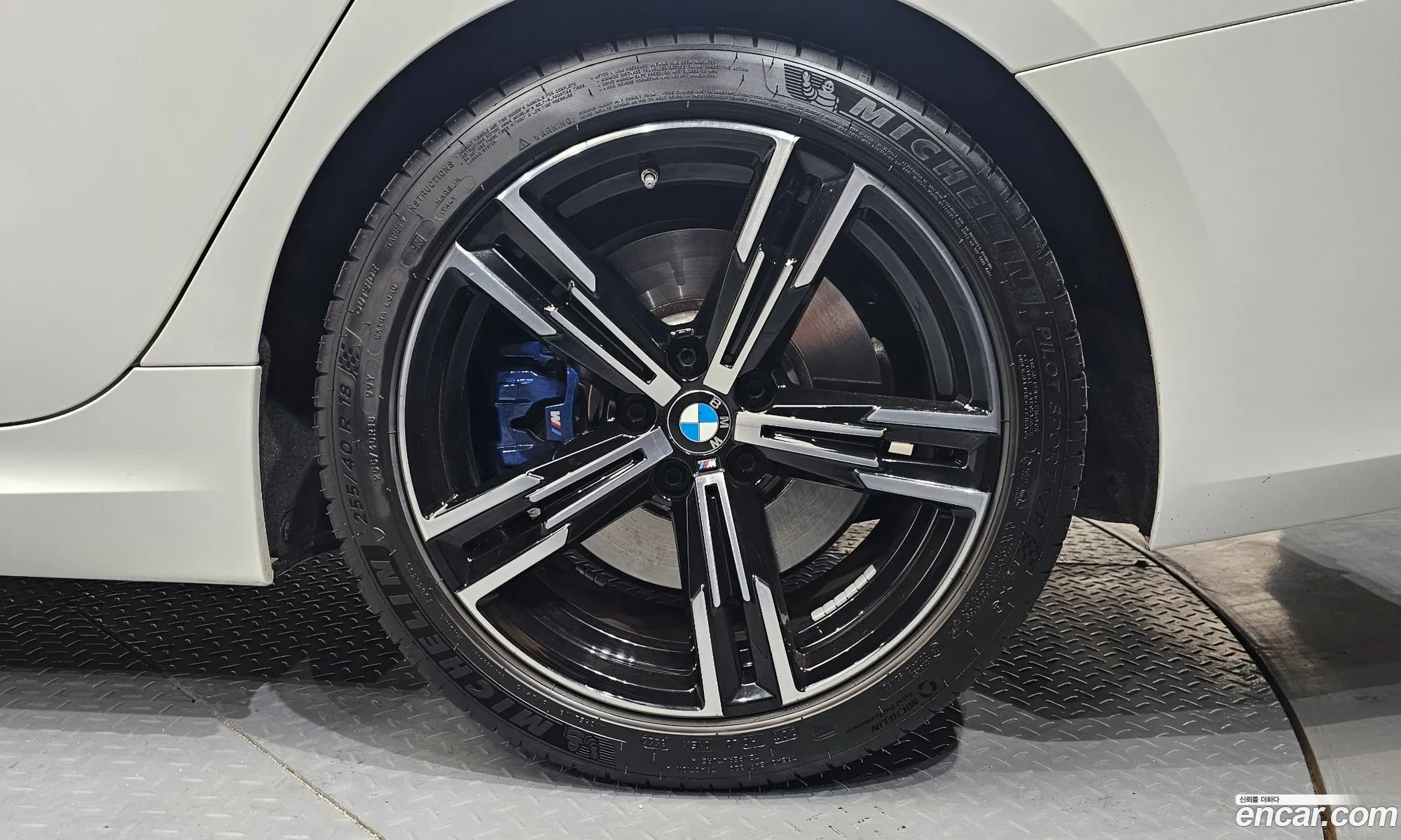 BMW 3 Series 2023 WBA68FS05R8D90224 — 18
