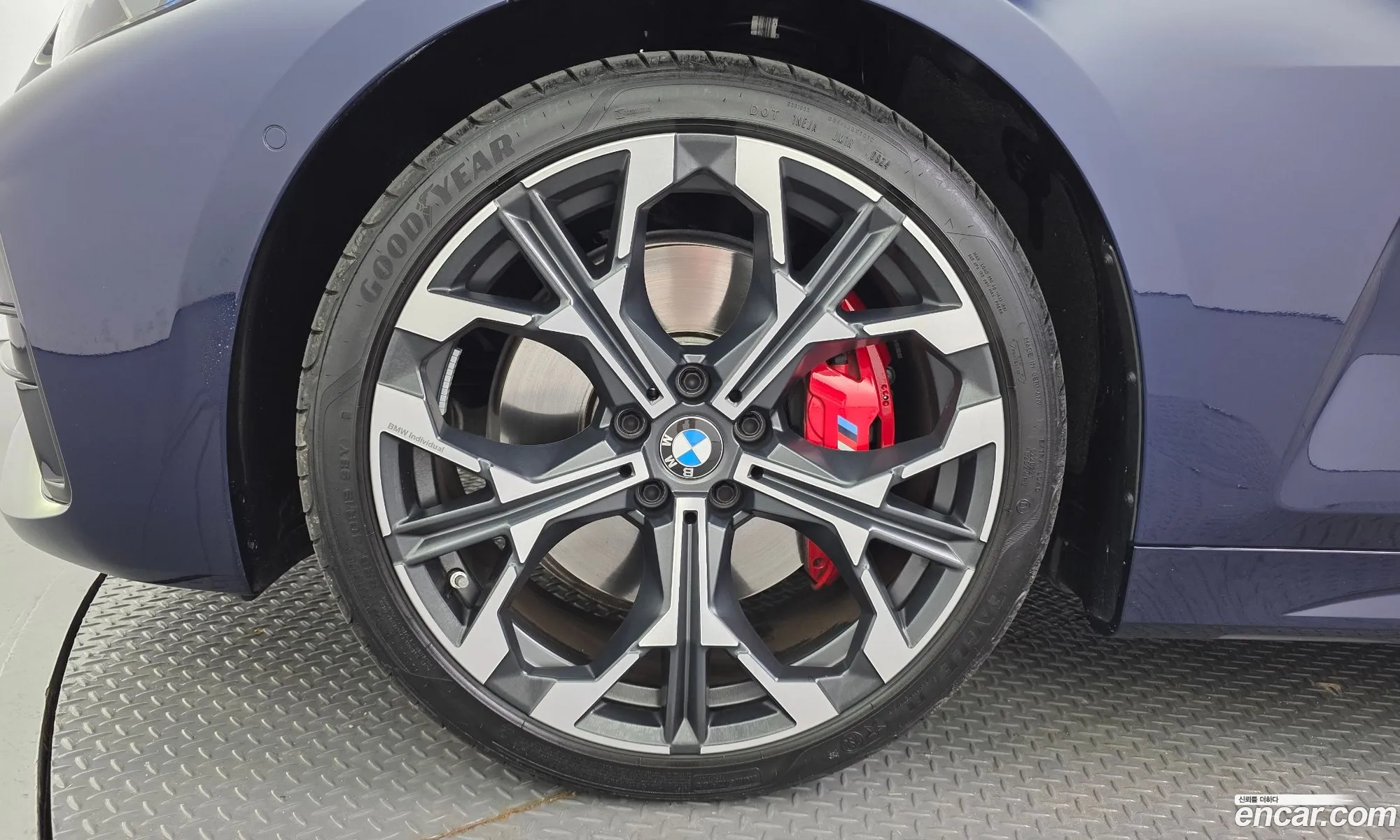BMW 4 Series 2024 WBA71DB07SCS42251 — 17