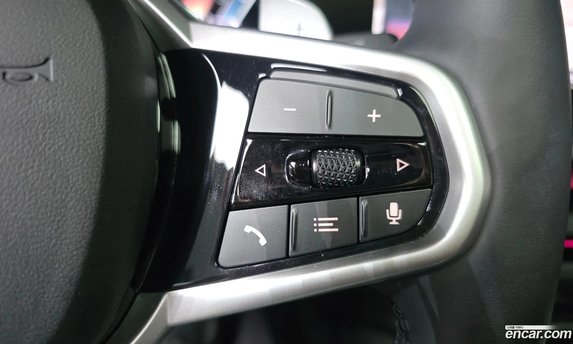 BMW 4 Series 2025 — 32