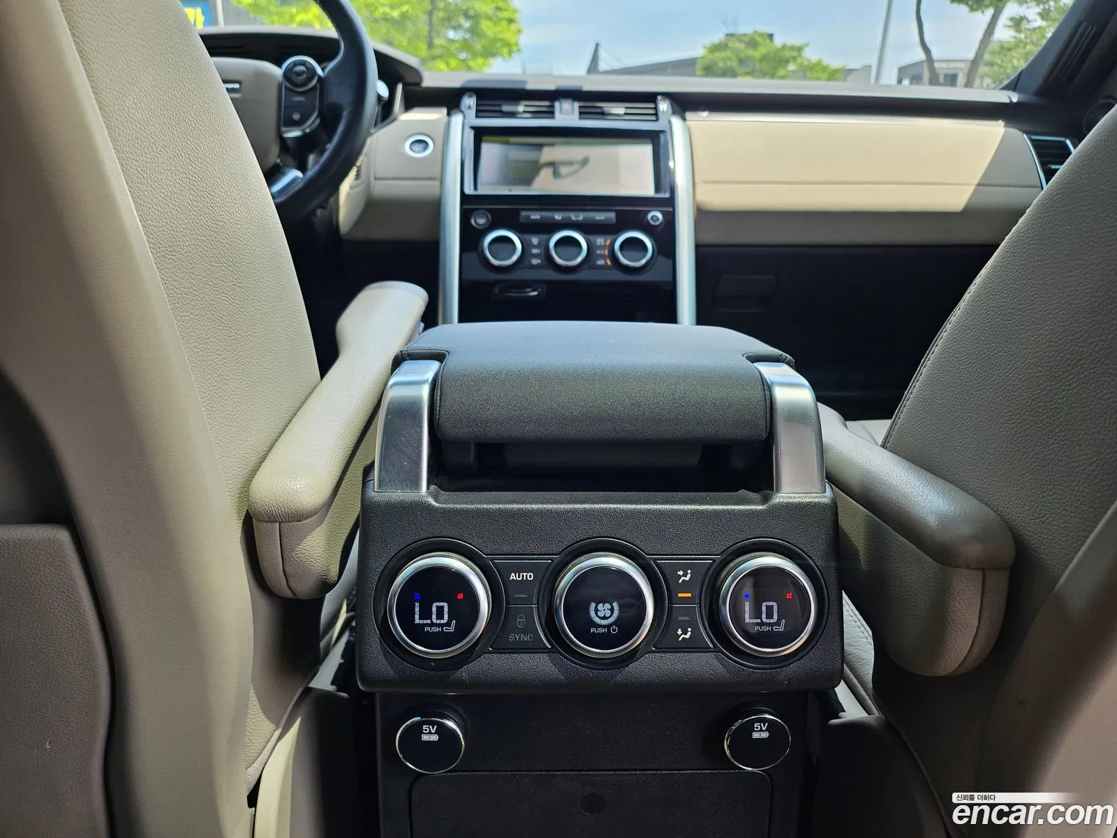 Land Rover Discovery 5 2017 — 20