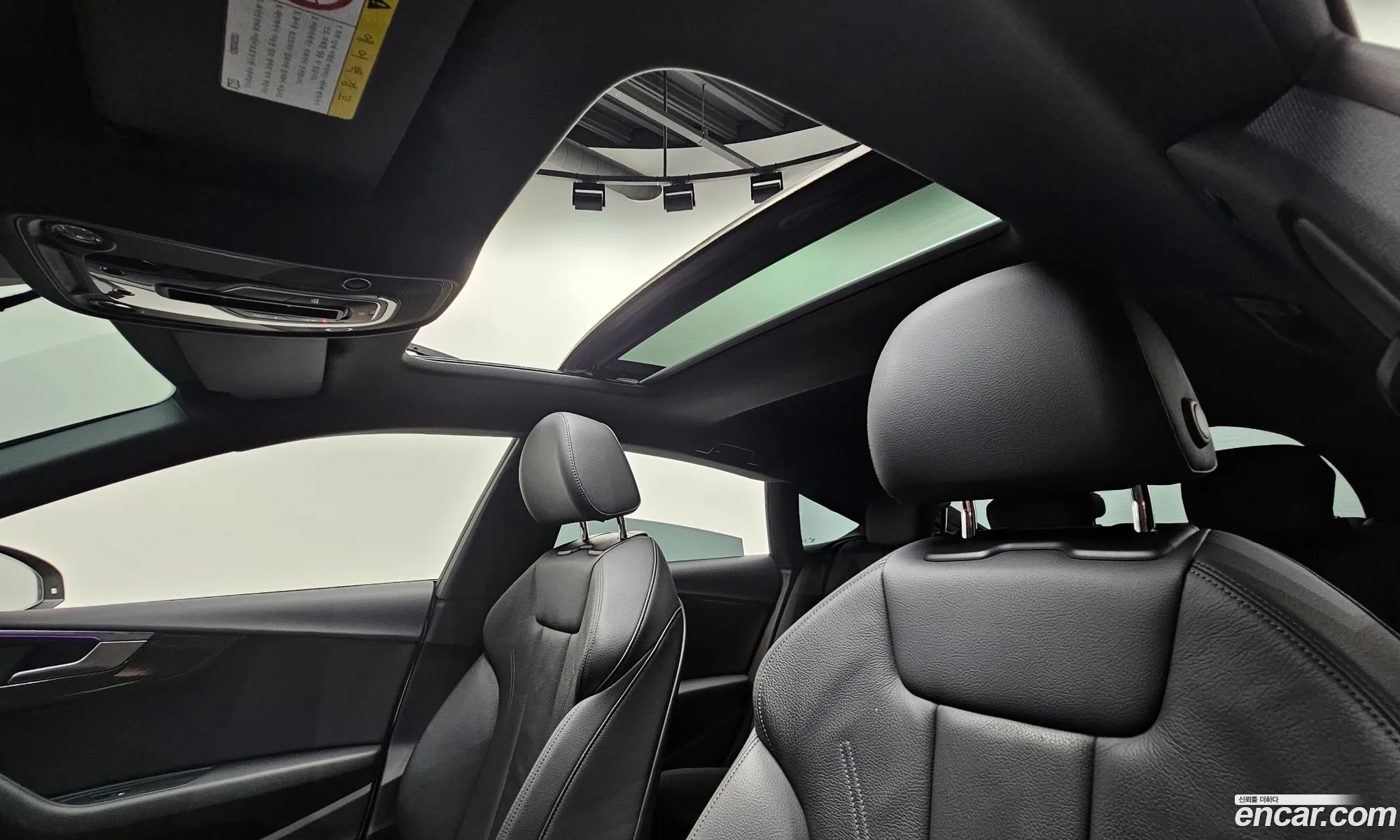 Audi A5 2019 WAUZZZF59KA066481 — 3