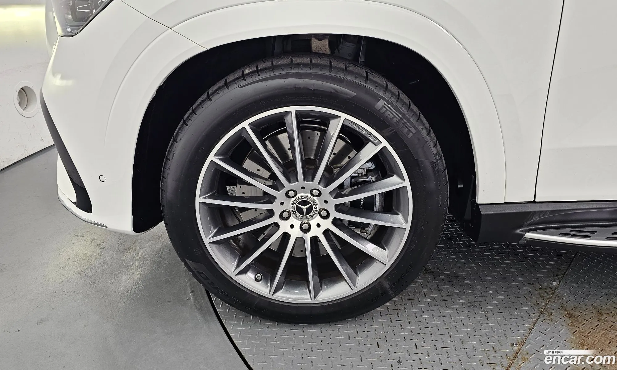 Mercedes-Benz GLE-Class W167 2025 — 13