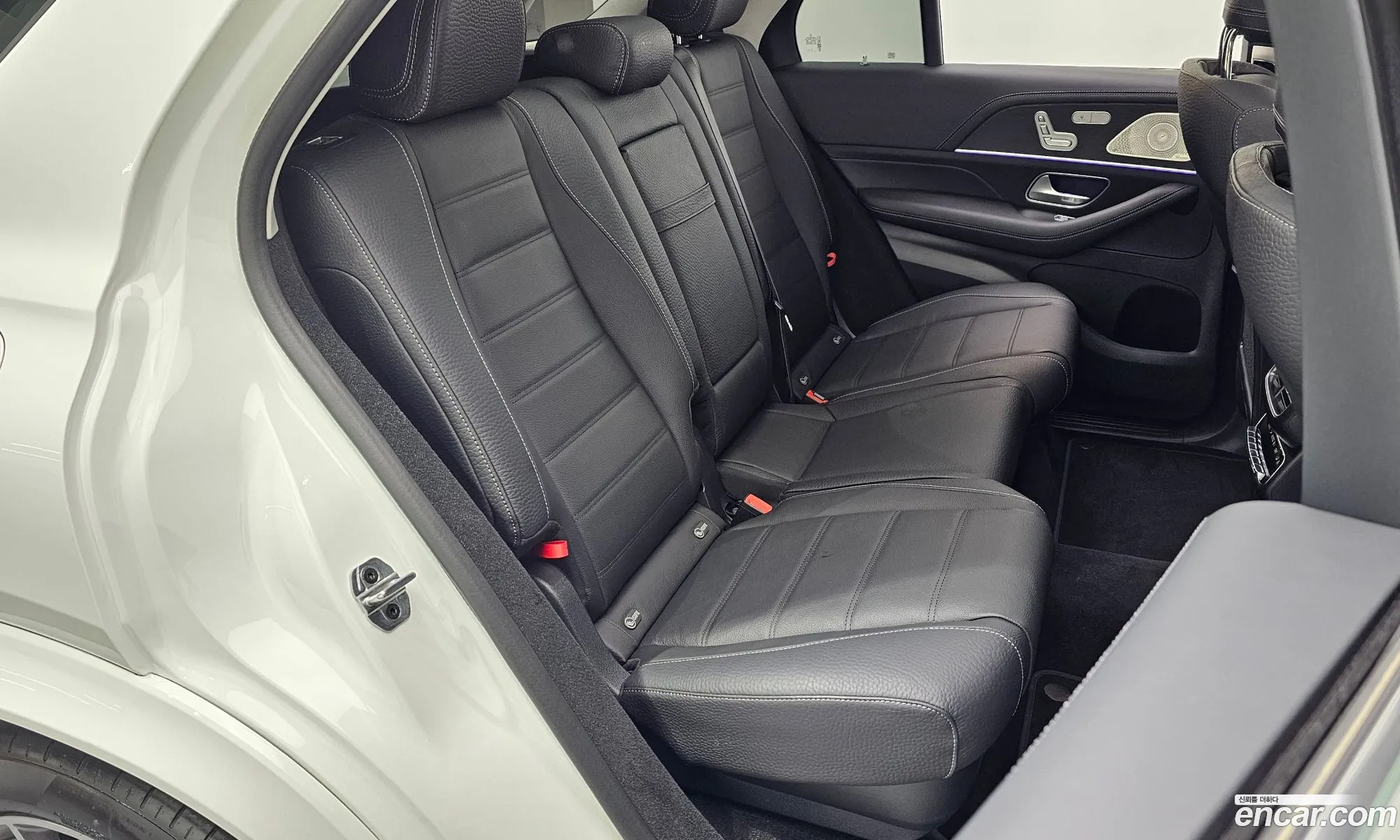 Mercedes-Benz GLE-Class W167 2025 — 27
