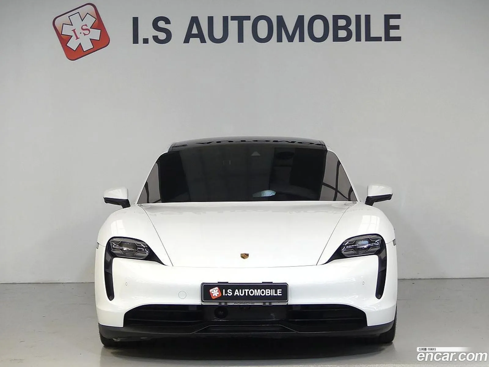Porsche Taycan 2023 — 19