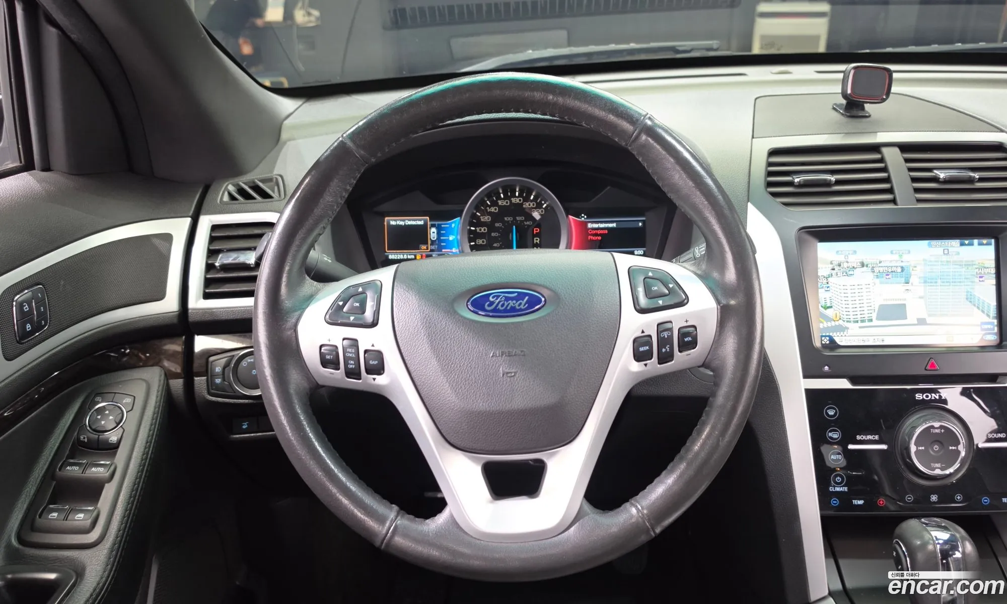 Ford Explorer 2014 1FM5K8F82FGA49675 — 17