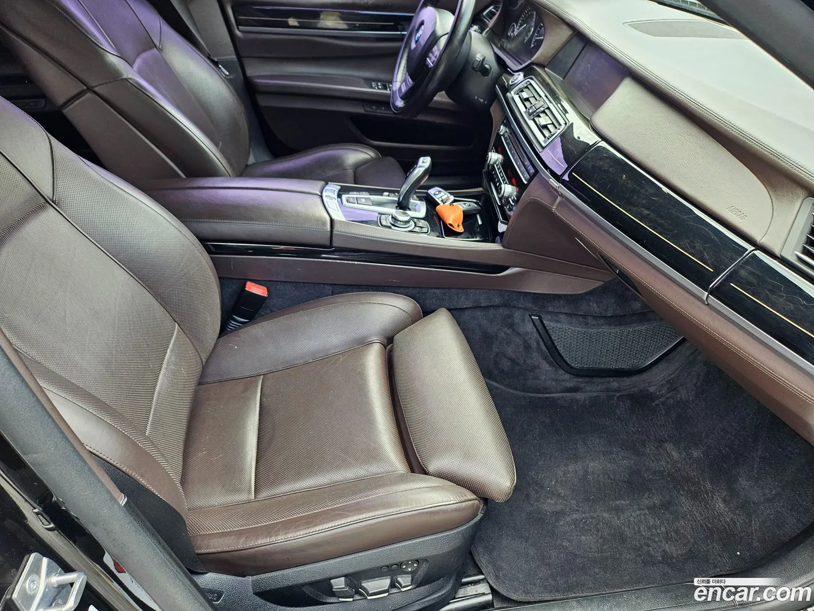 BMW 7 Series 2010 — 7