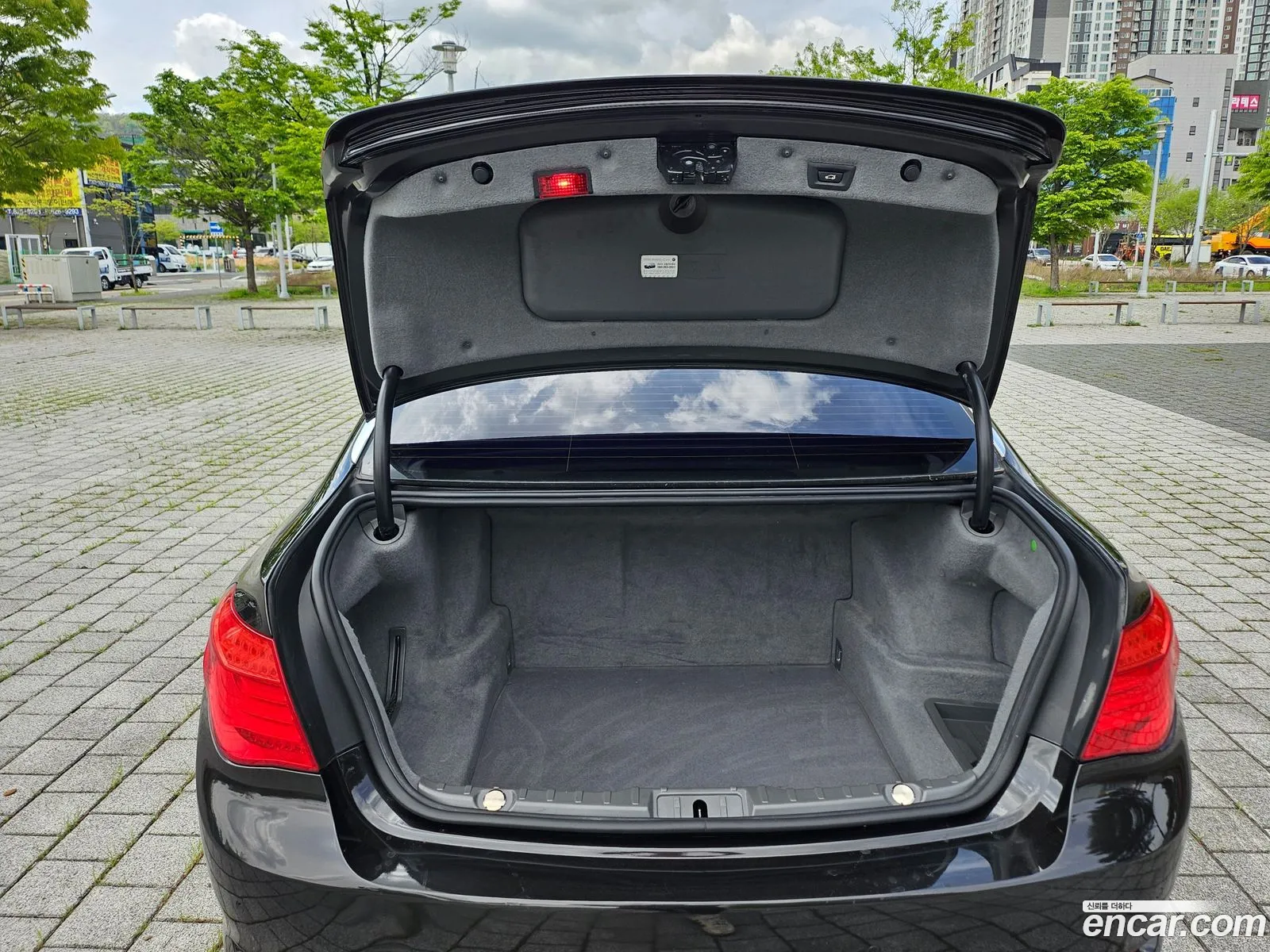BMW 7 Series 2010 — 5