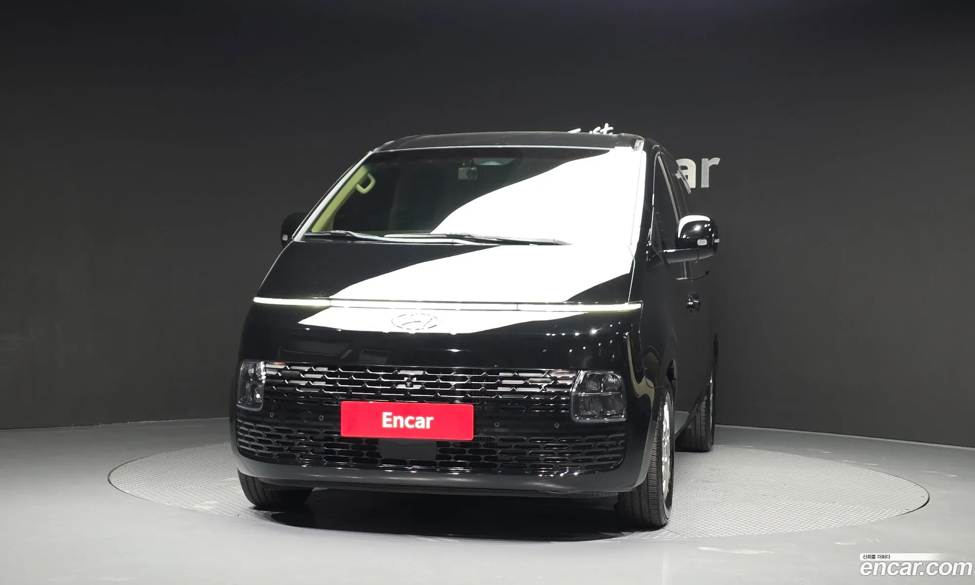 Hyundai Staria 2021 — 4