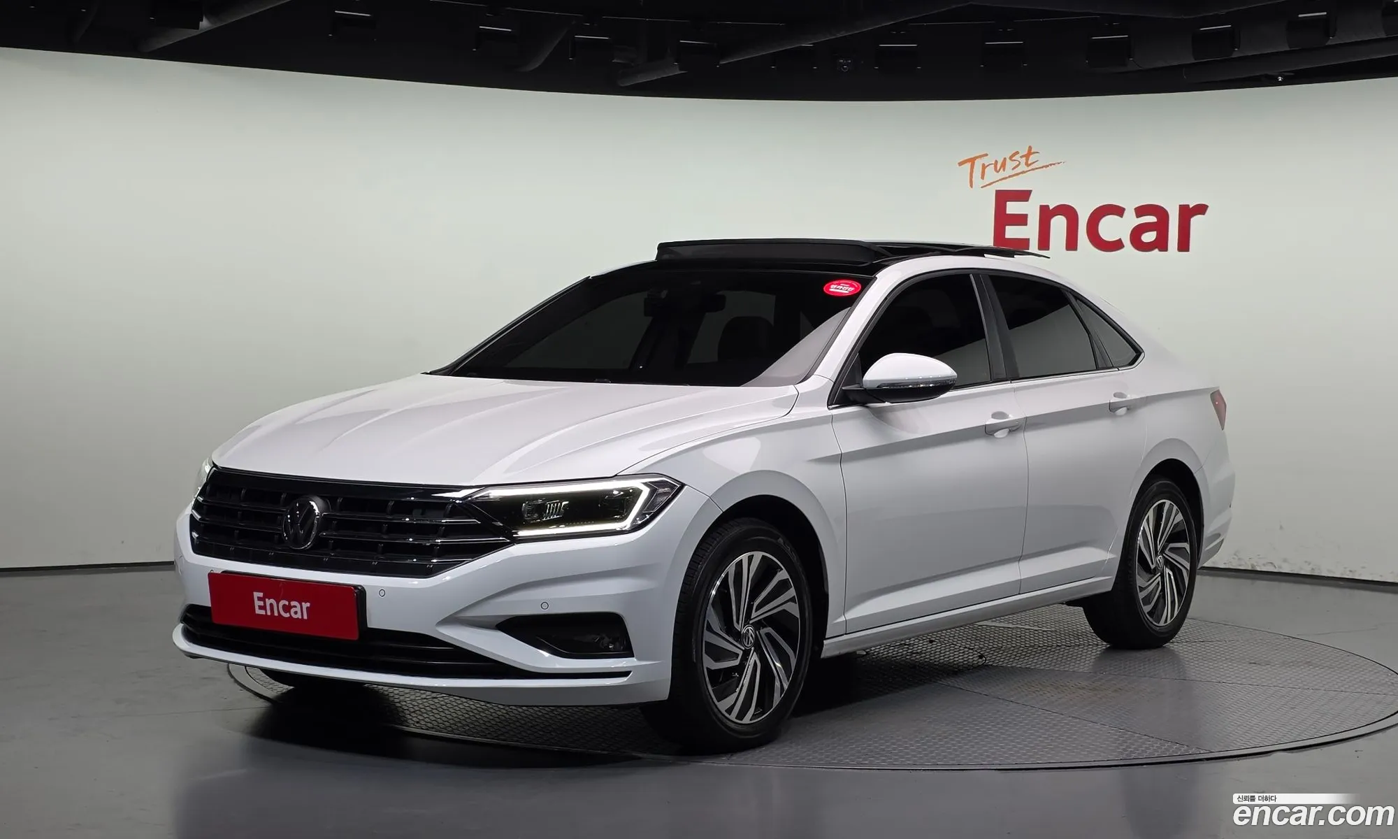 Volkswagen Jetta 7th Gen 2021 — 10