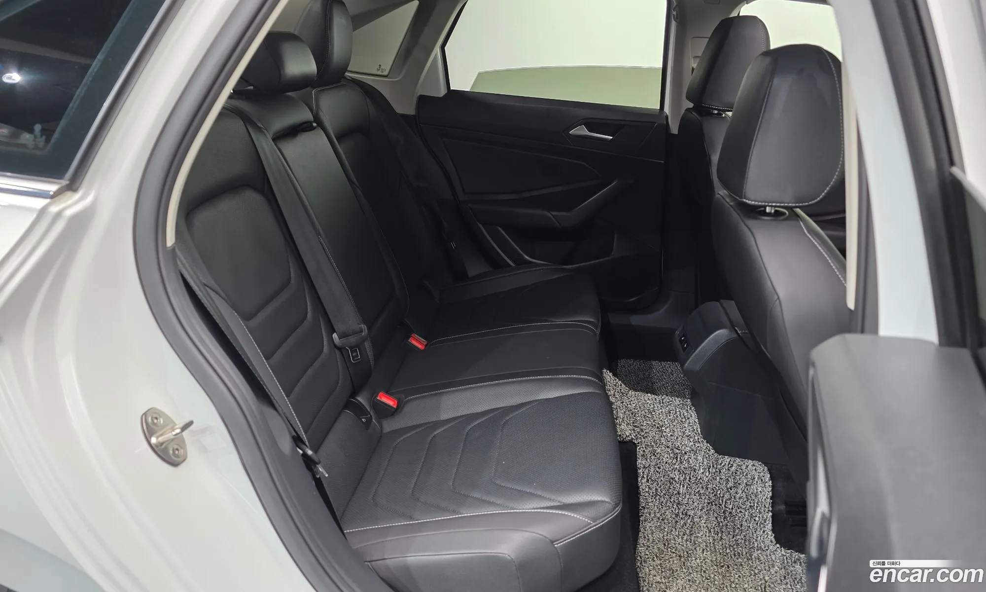 Volkswagen Jetta 7th Gen 2021 — 12