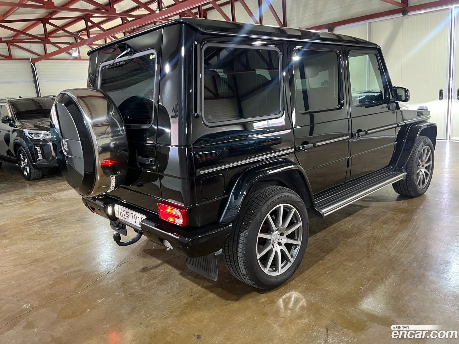 Mercedes-Benz G-Class W463 2017 — 13