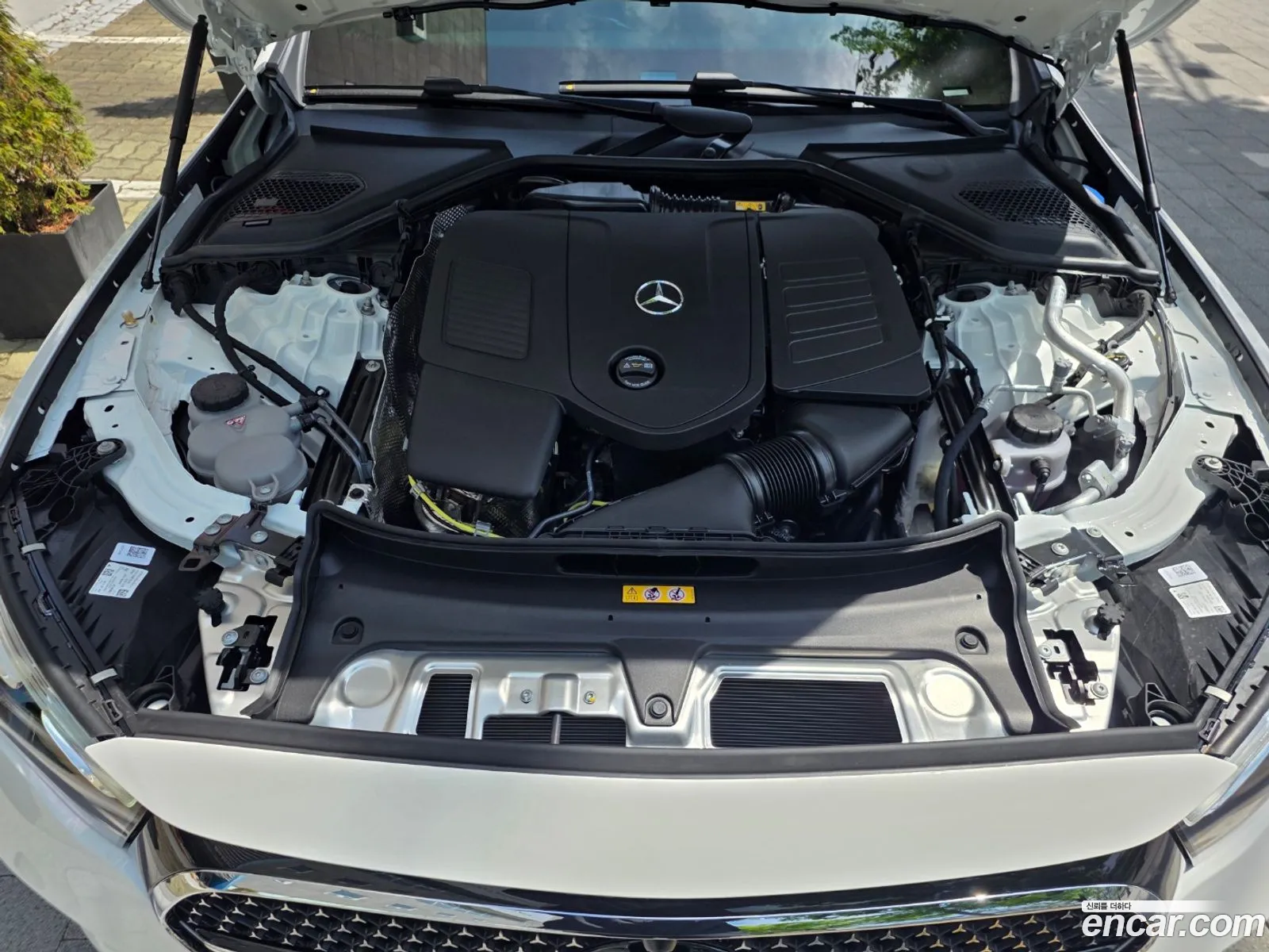 Mercedes-Benz E-Class W214 2026 — 2