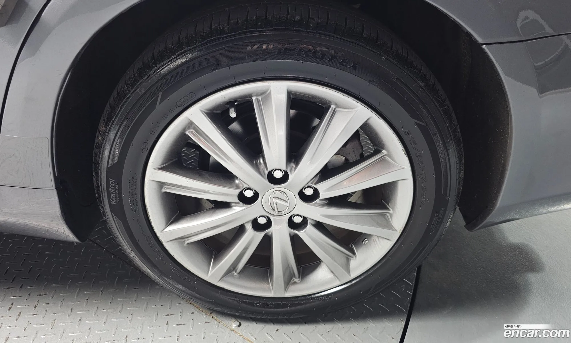 Lexus ES350 2012 — 25