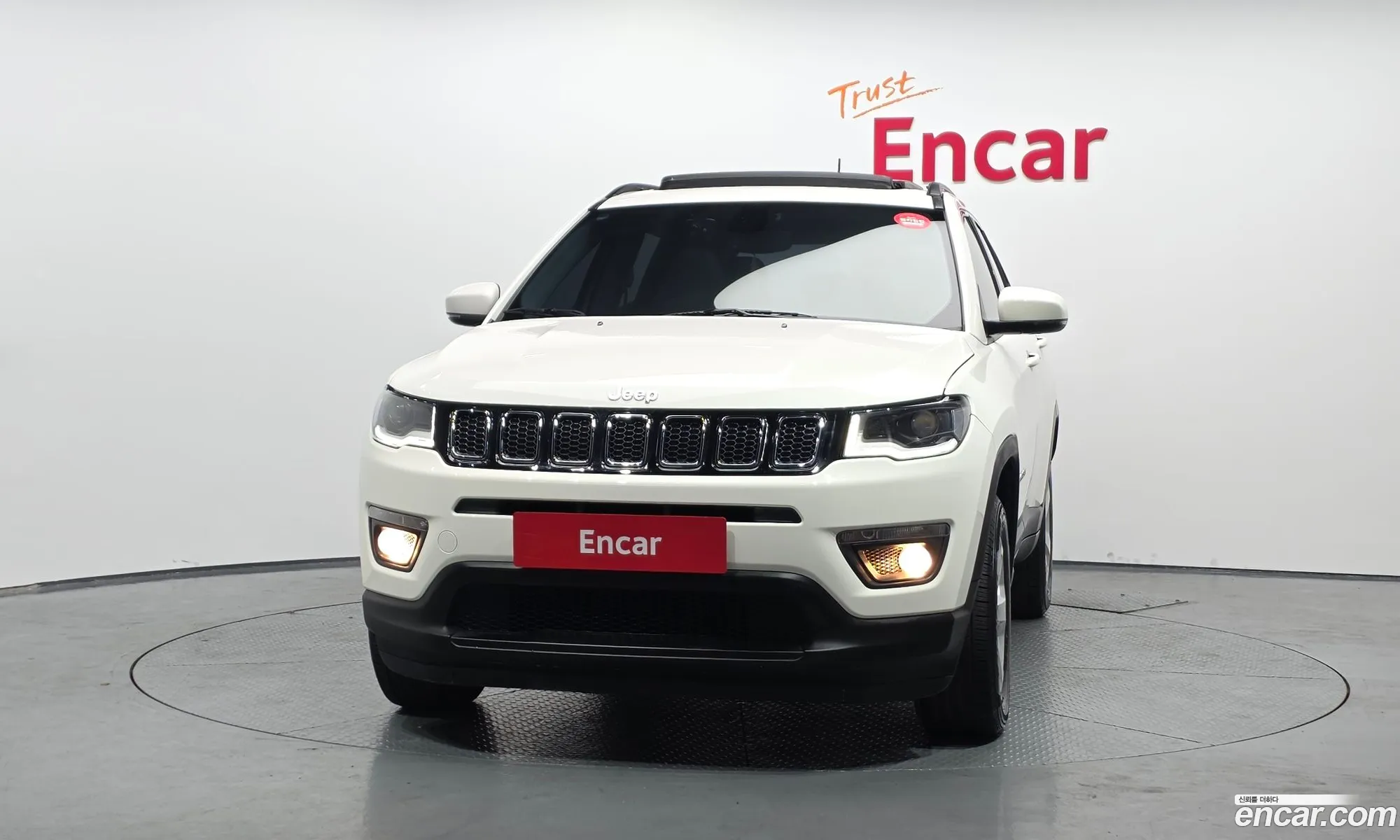 Jeep Compass 2018 3C4NJDBB9JT396605 — 18