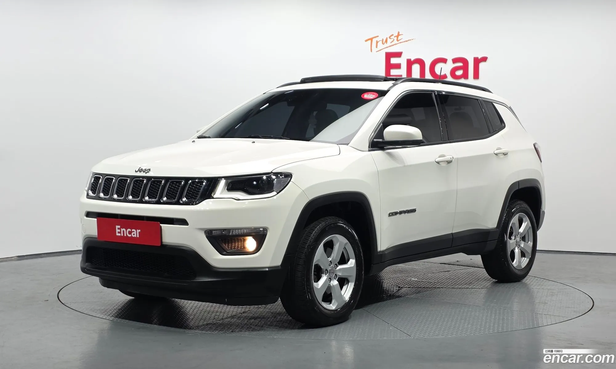 Jeep Compass 2018 3C4NJDBB9JT396605 — 3