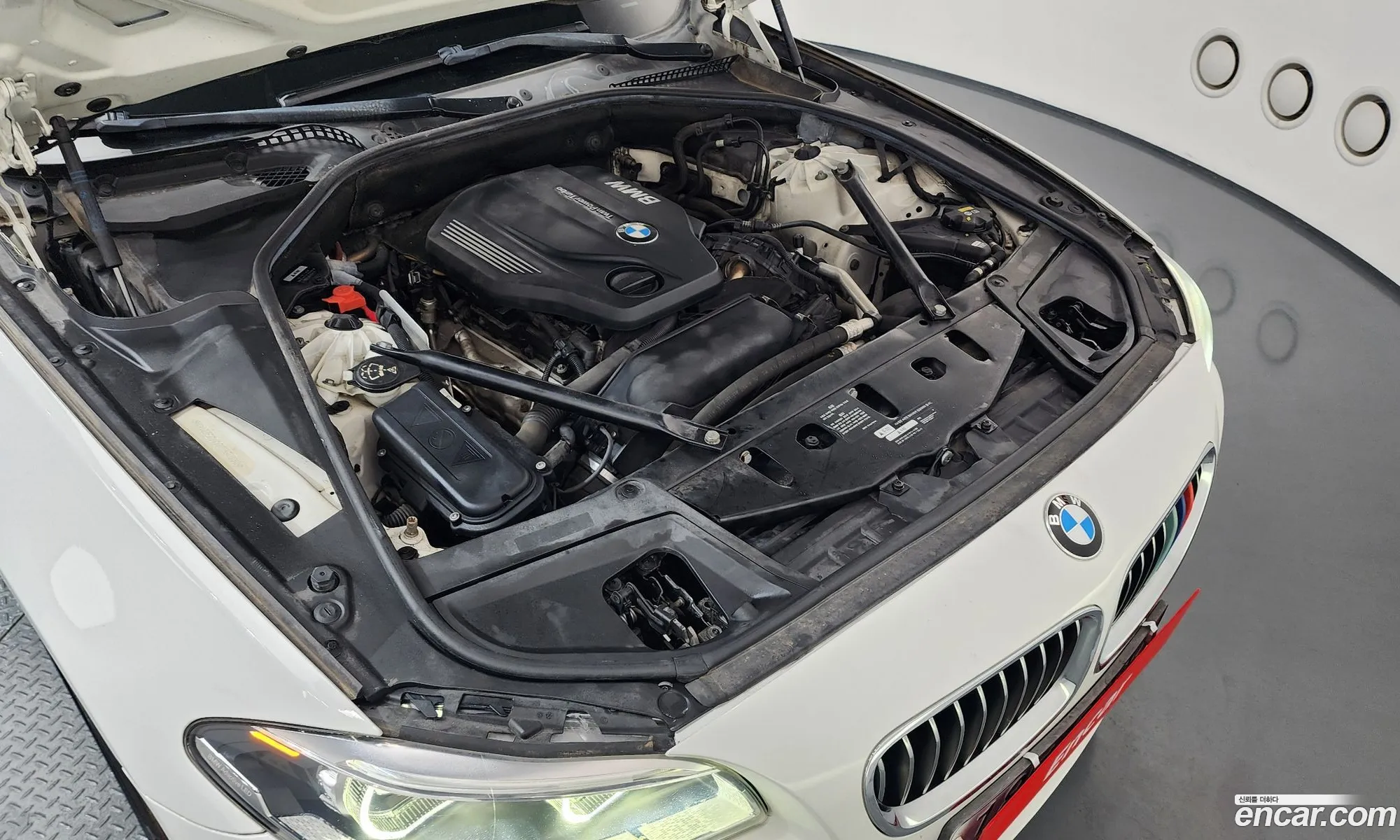 BMW 5 Series 2016 WBA5E7101GG567900 — 4