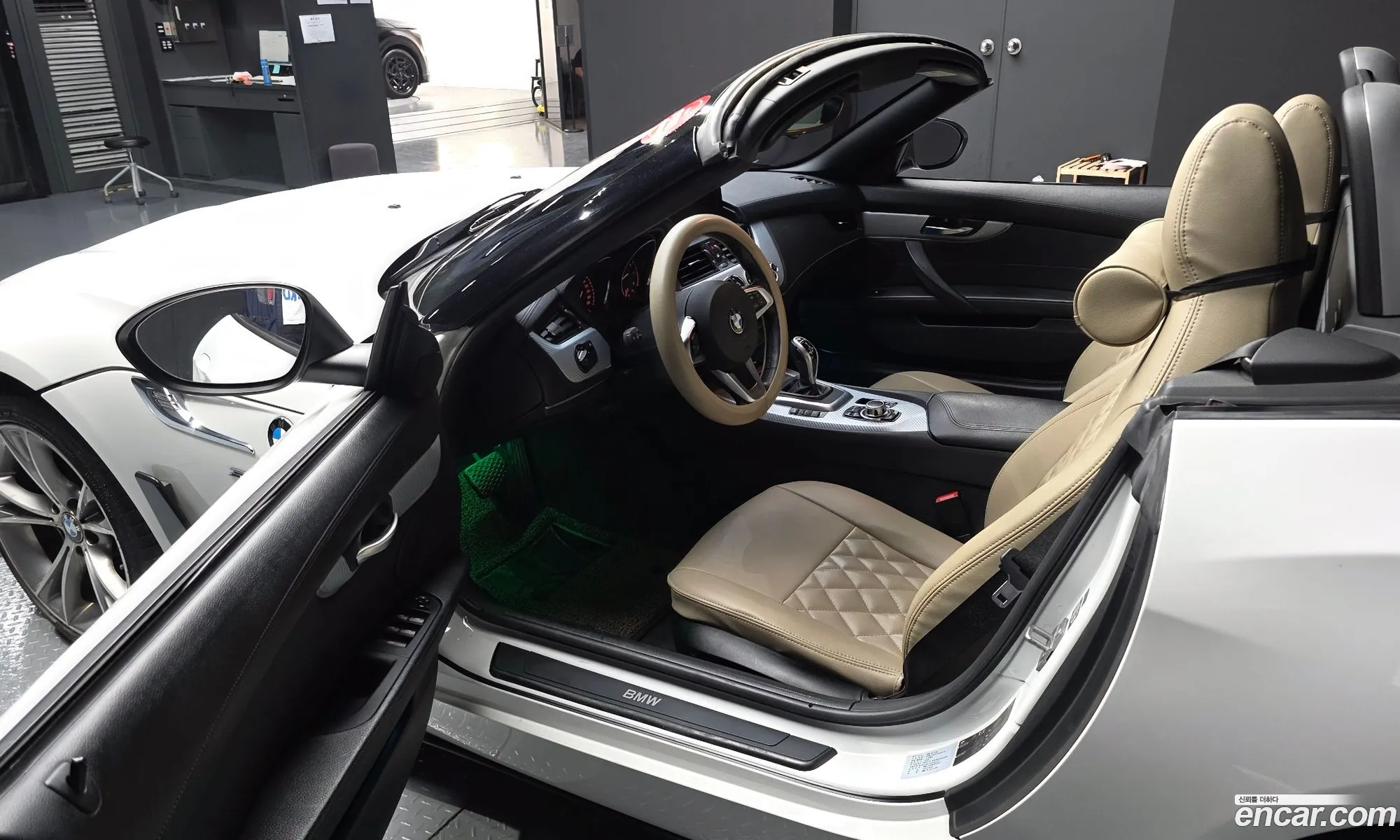 BMW Z4 2016 WBALL5100GJ243423 — 4