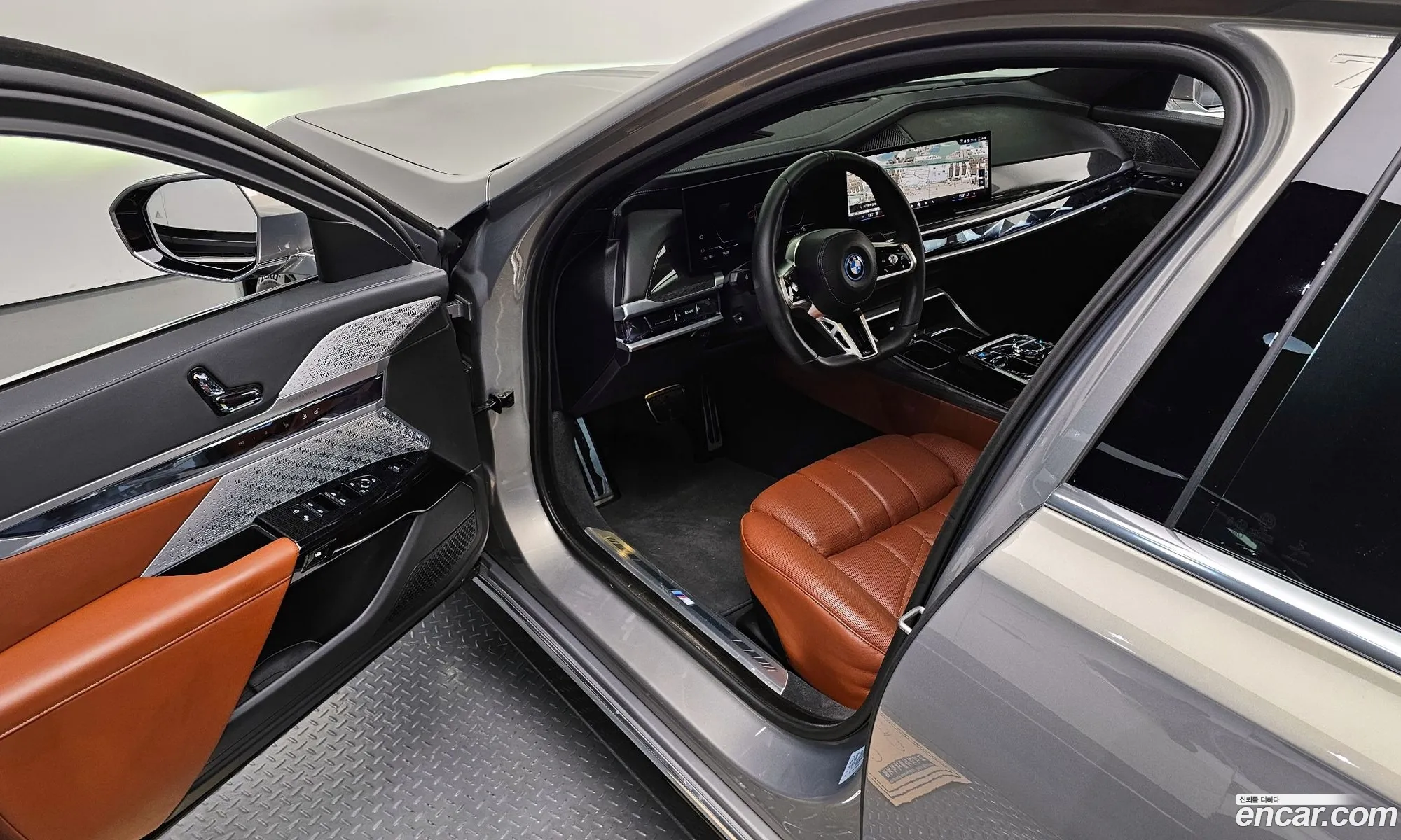BMW i7 2023 — 17