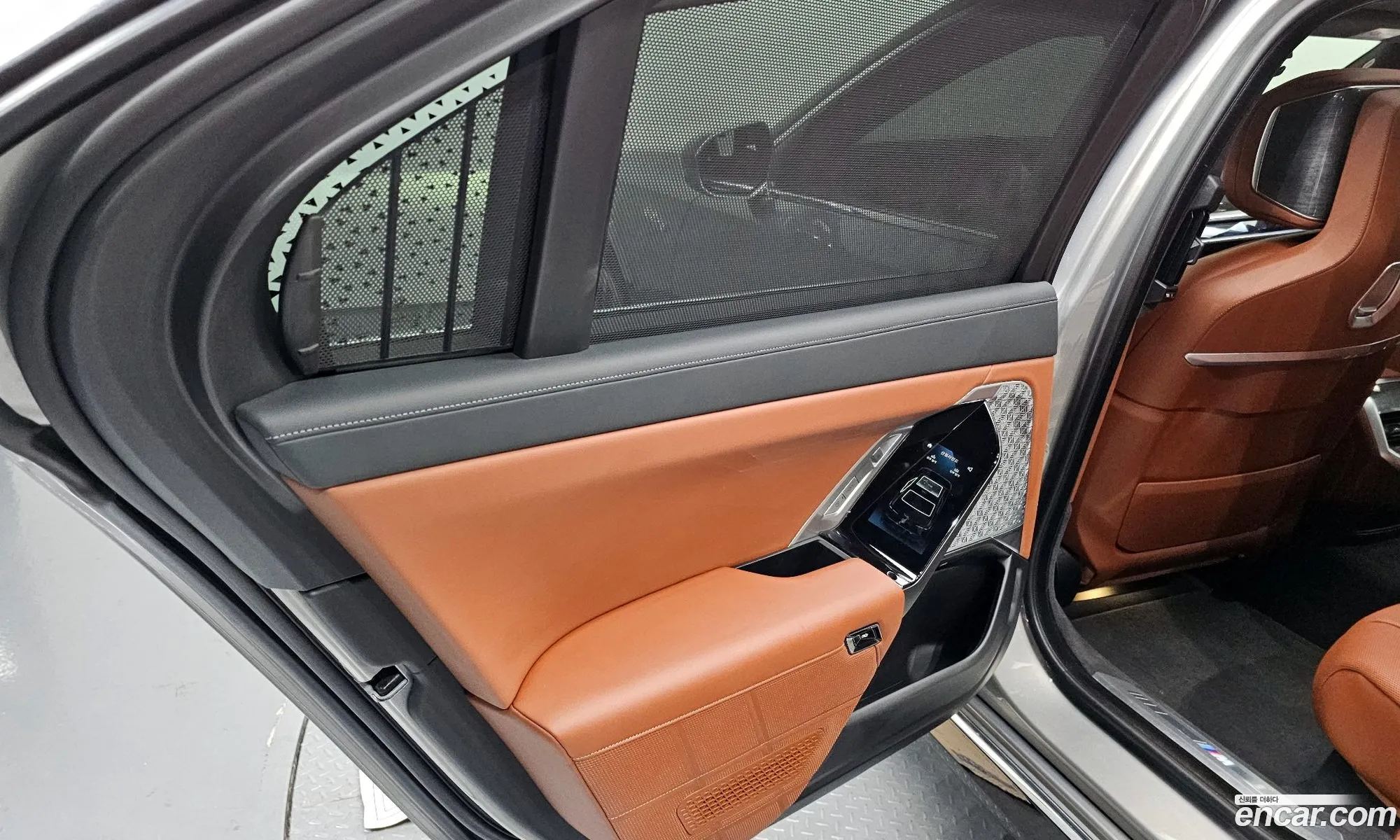 BMW i7 2023 — 29