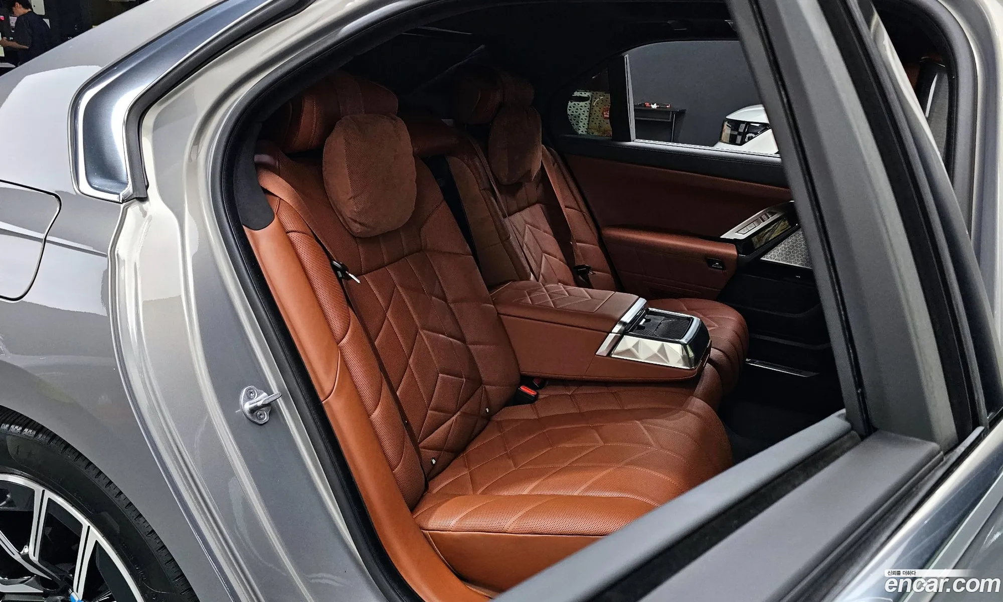 BMW i7 2023 — 22