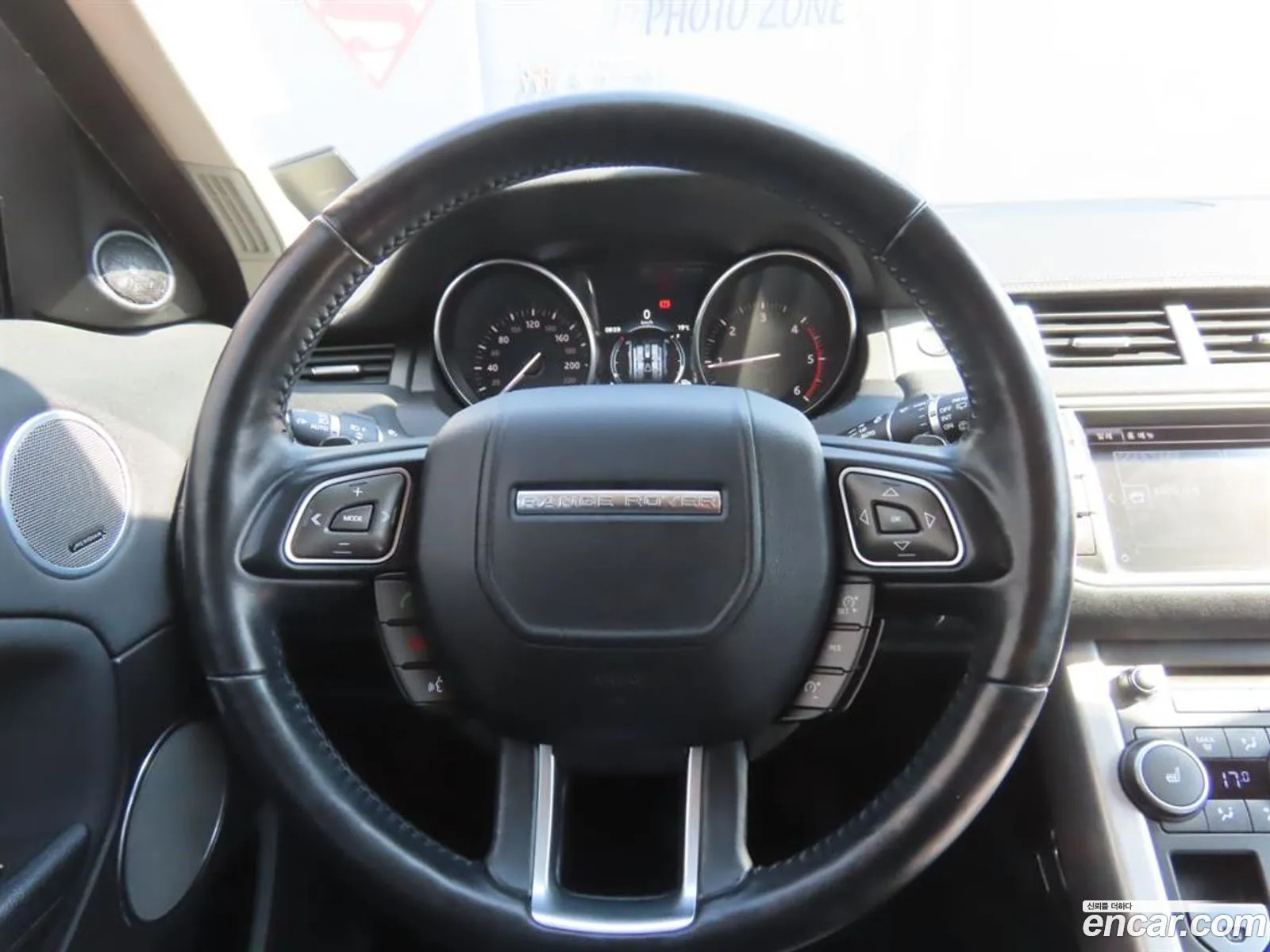 Land Rover Range Rover Evoque 2016 — 10